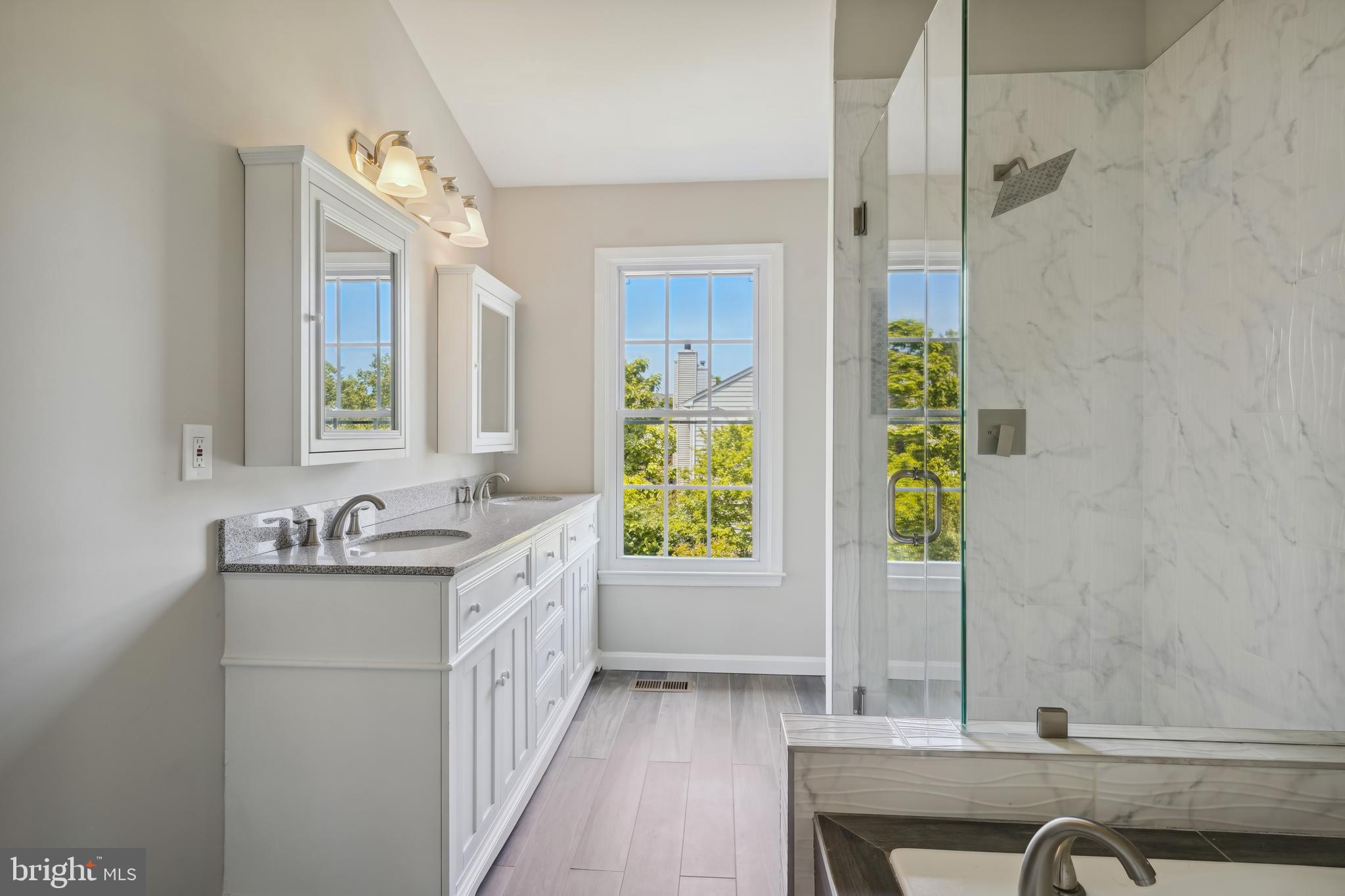 FOX CREEK - Residential