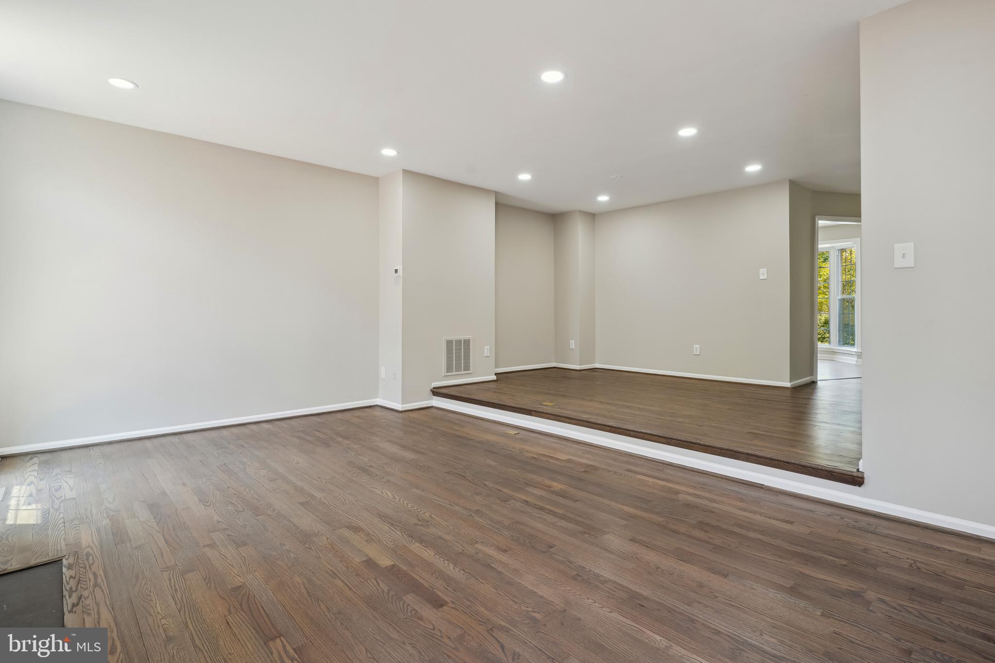 FOX CREEK - Residential