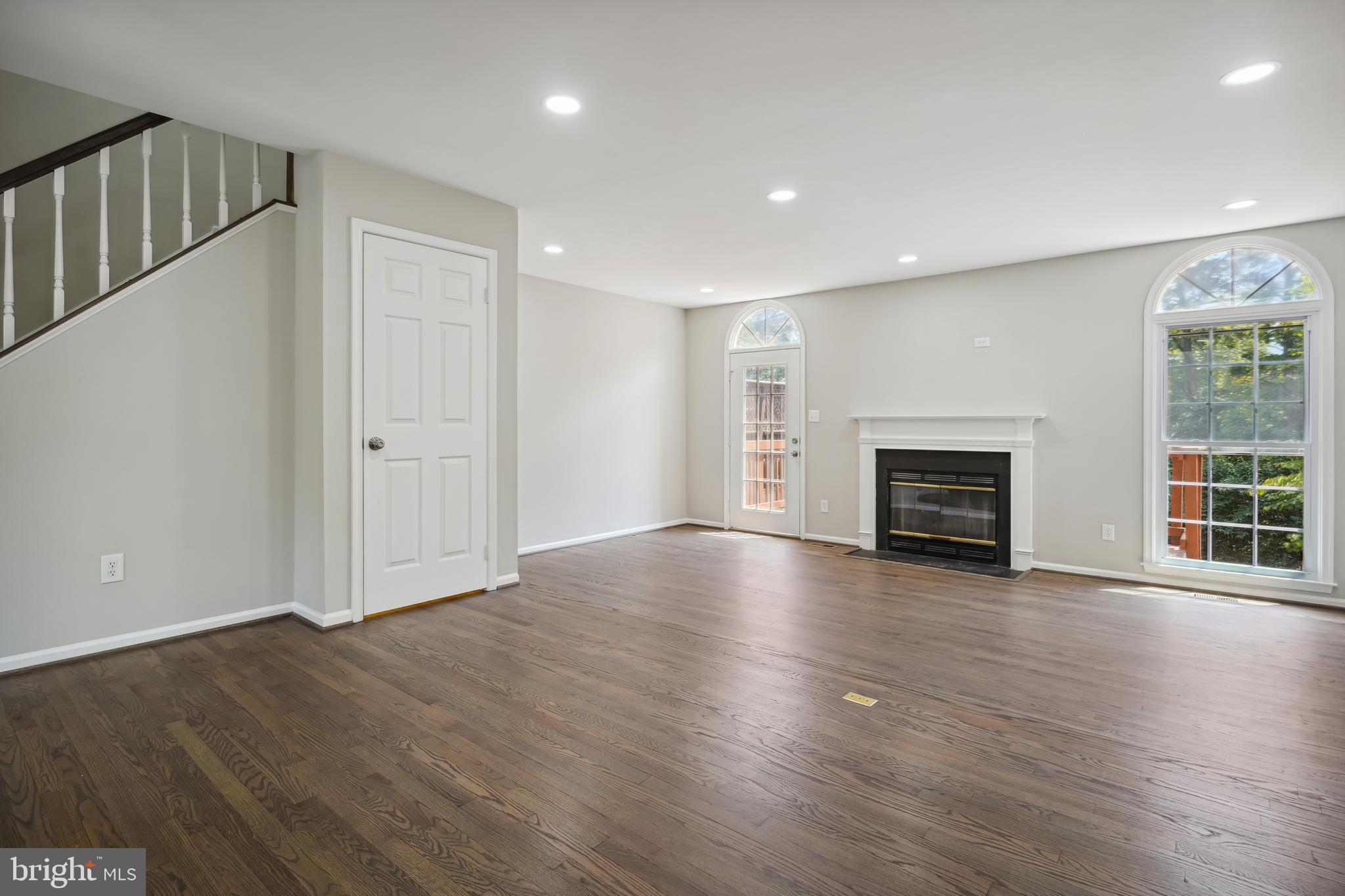 FOX CREEK - Residential