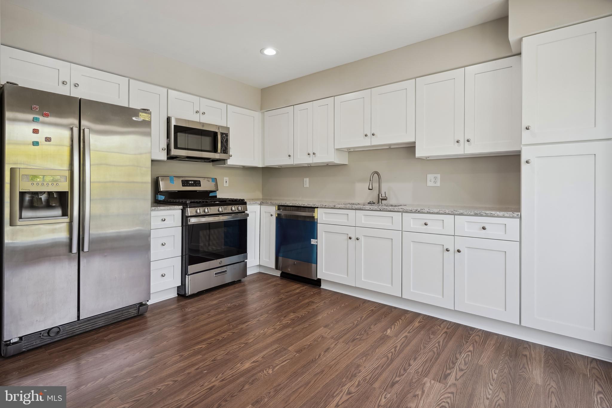 FOX CREEK - Residential