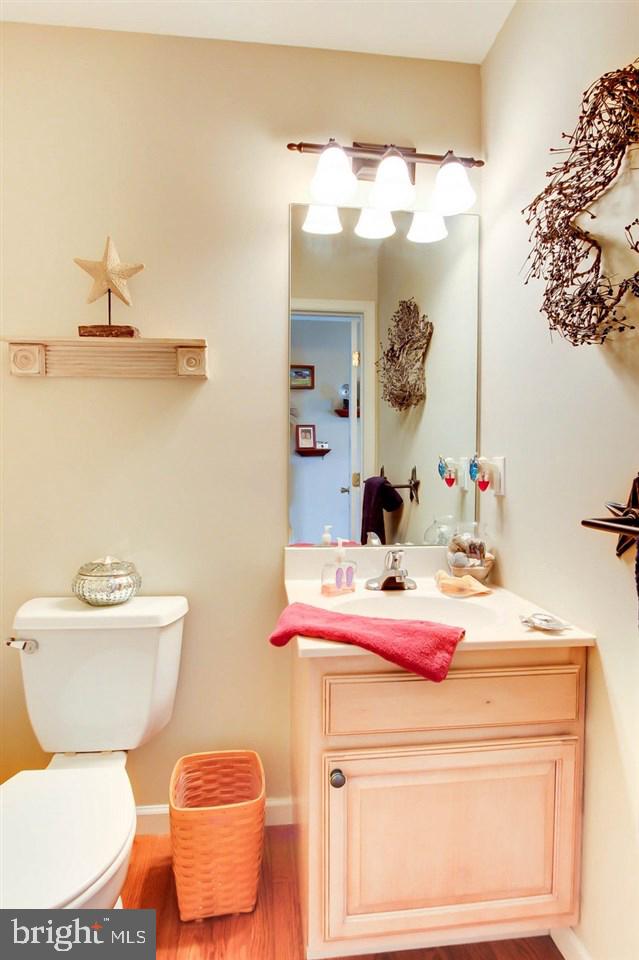 SHERMAN OAKS - Residential