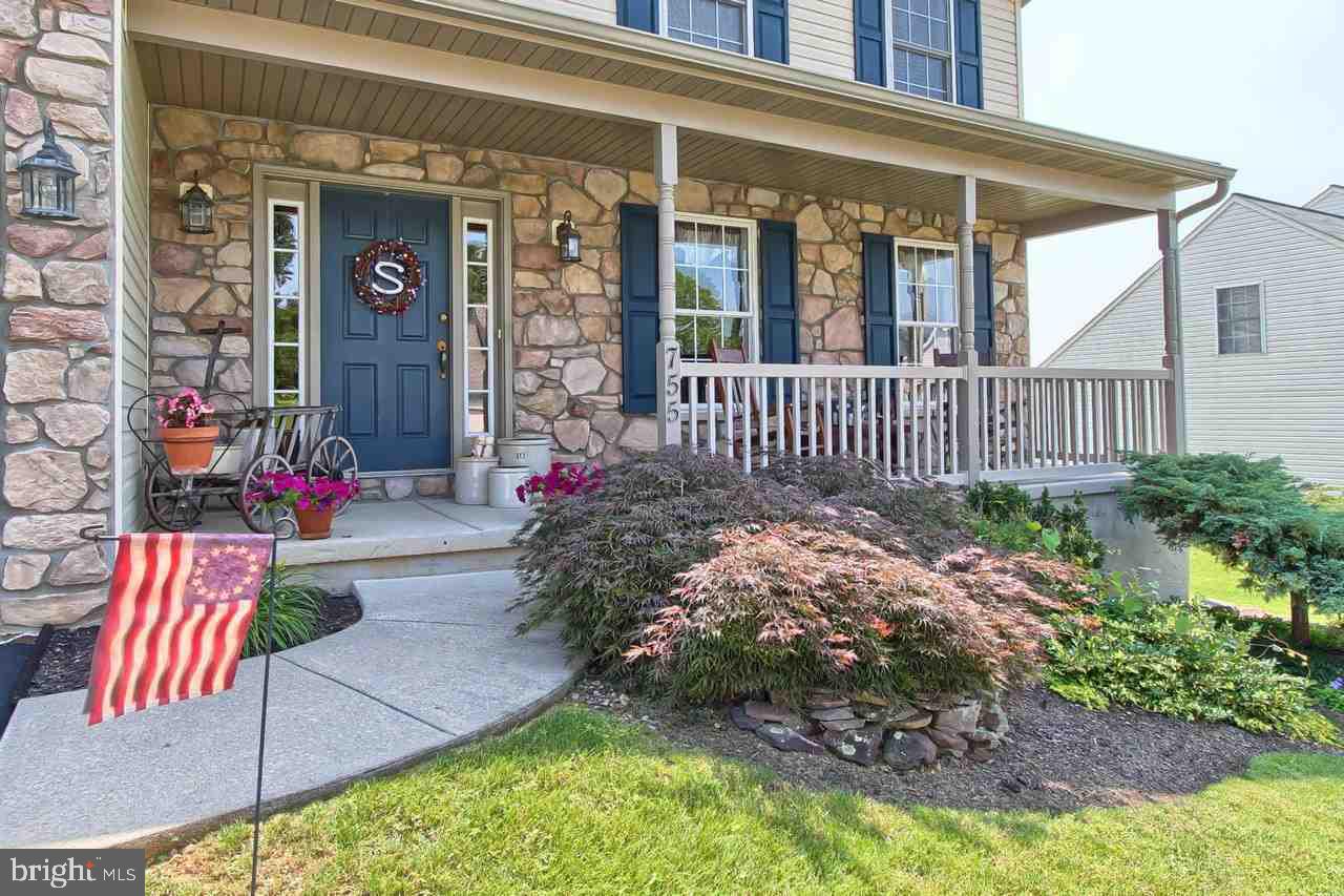 SHERMAN OAKS - Residential