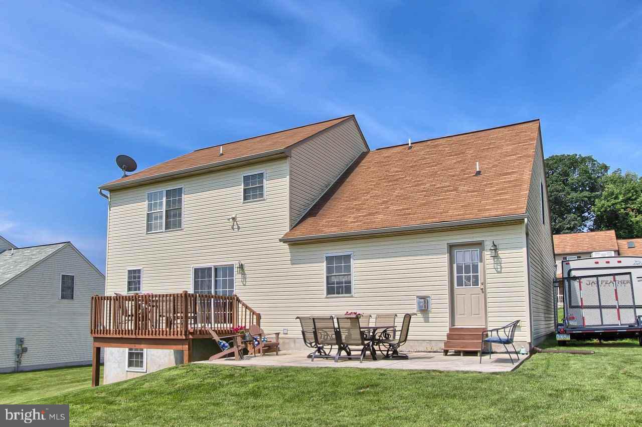 SHERMAN OAKS - Residential