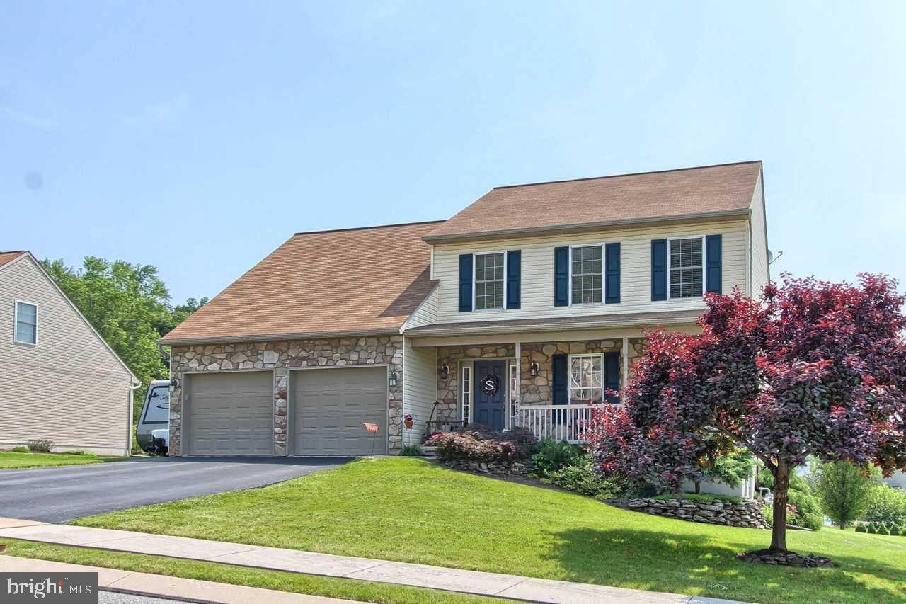 SHERMAN OAKS - Residential