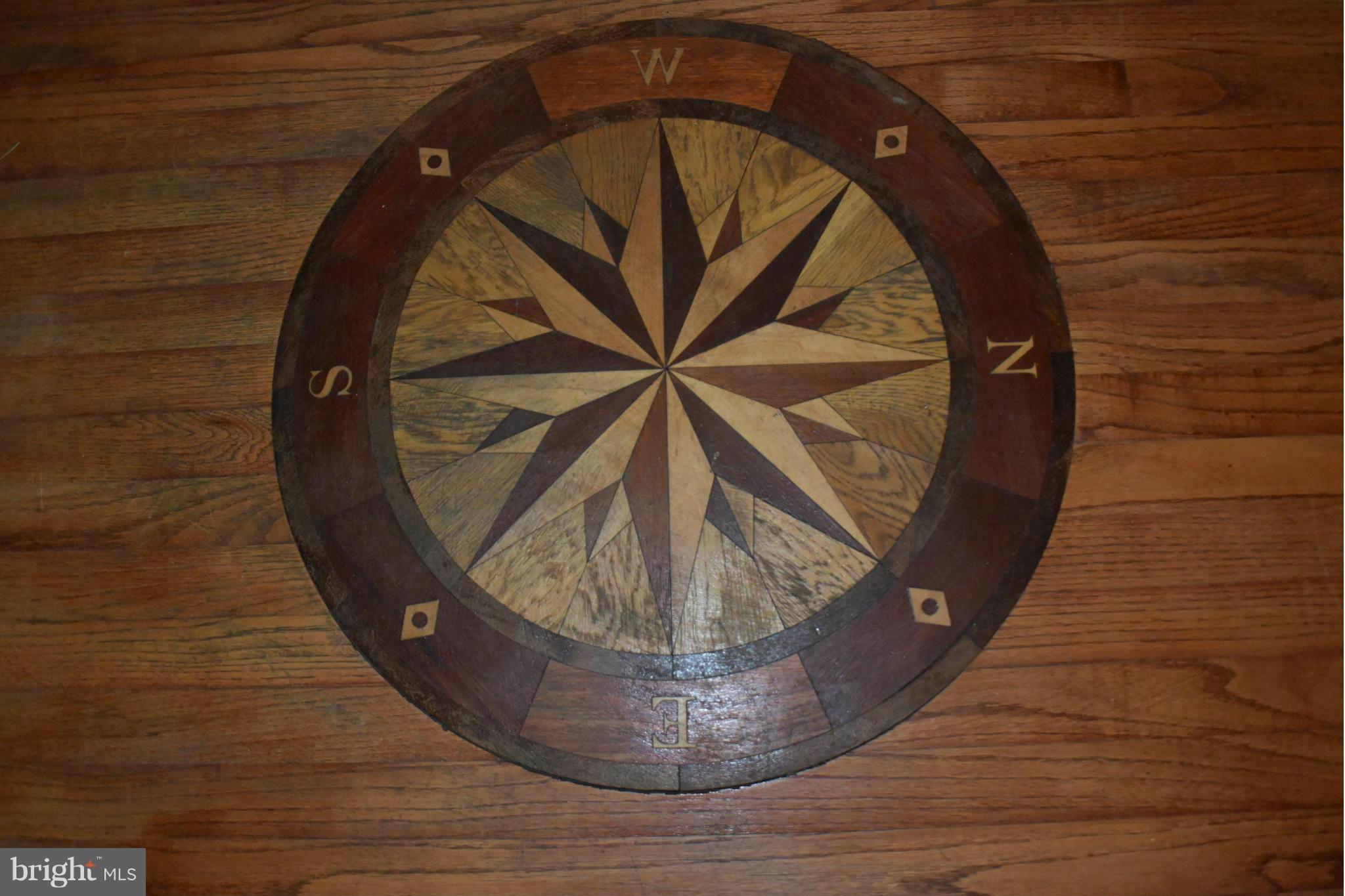 OLD TOWN - Residential Lease