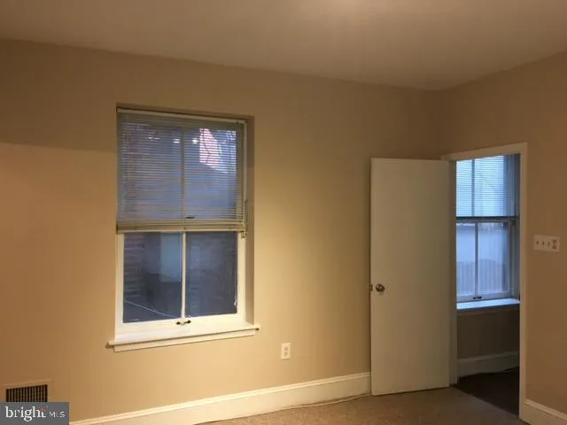 Philadelphia, Pennsylvania 19130, United States, 2 Bedrooms Bedrooms, ,2 BathroomsBathrooms,Residential,Contingent,89795