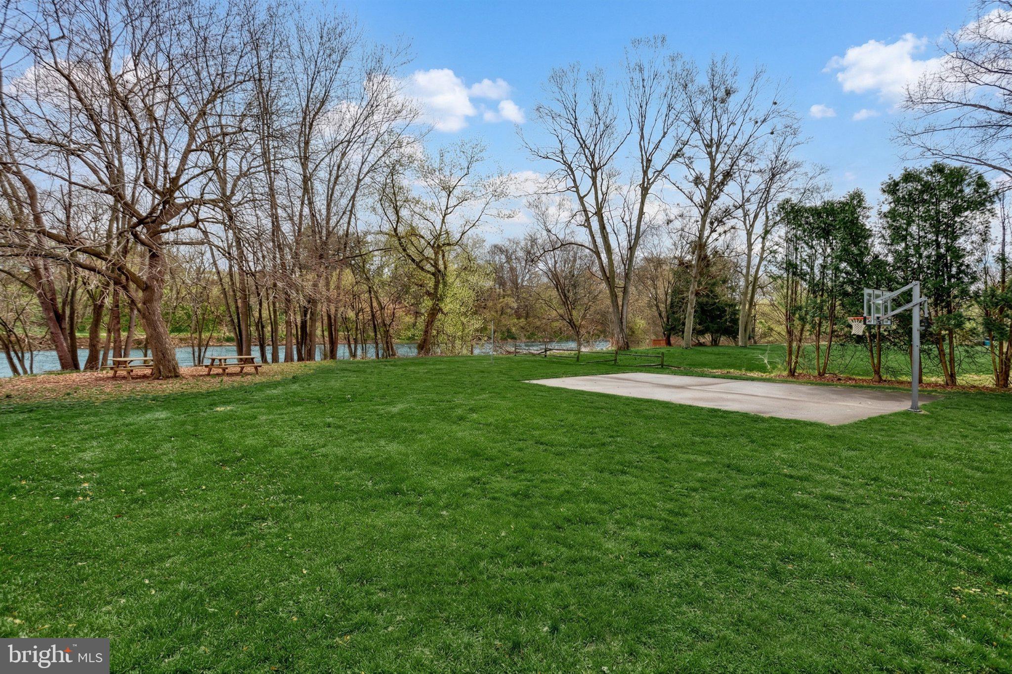 HAMPDEN VILLAGE - Residential