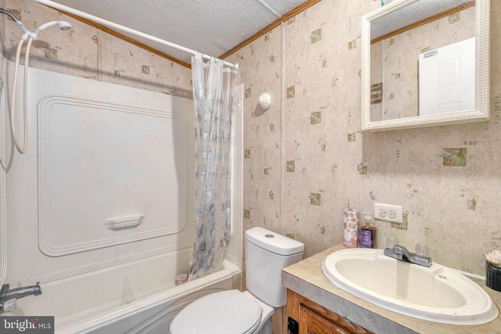 HAMPDEN VILLAGE - Residential