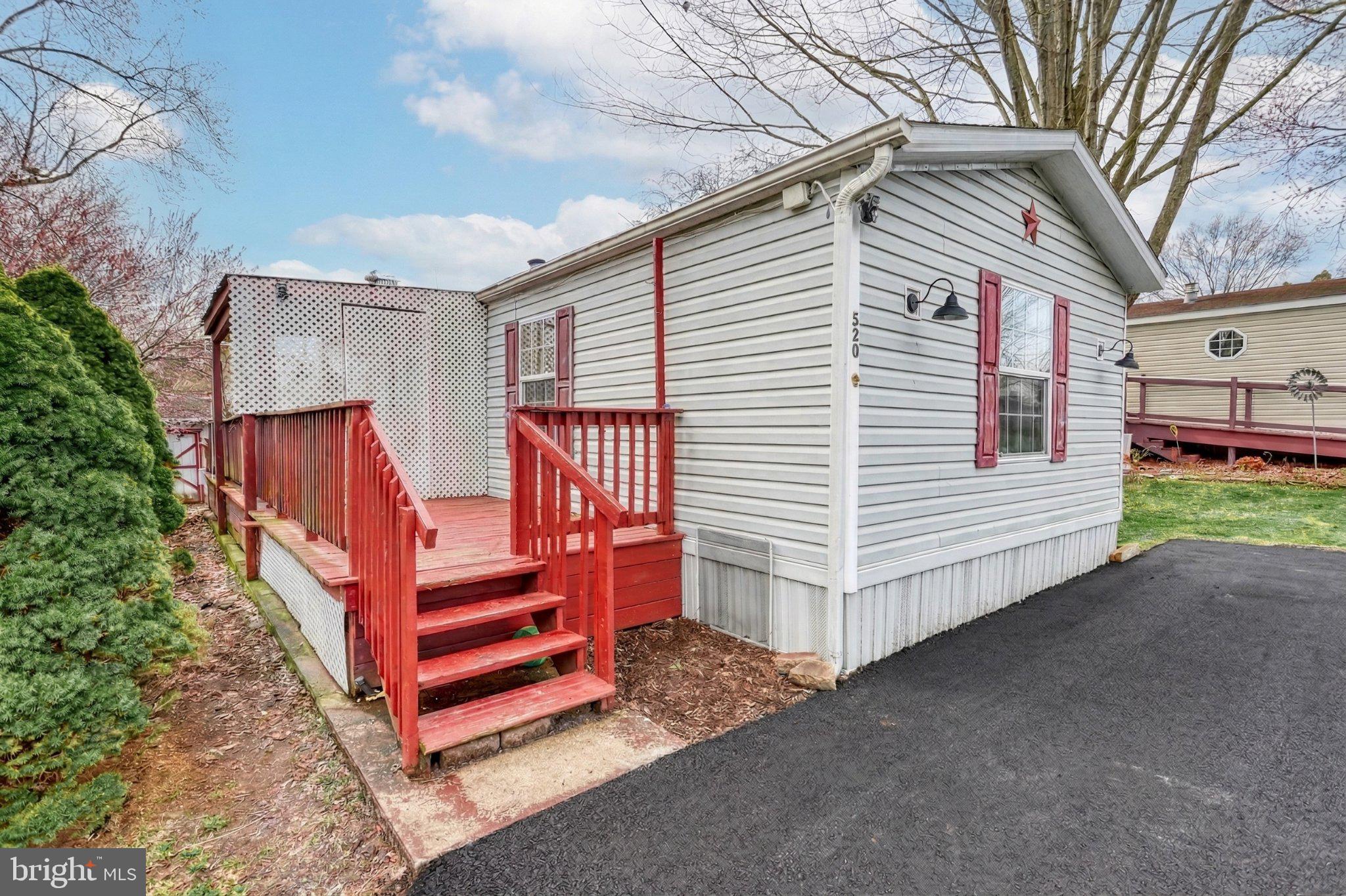 HAMPDEN VILLAGE - Residential