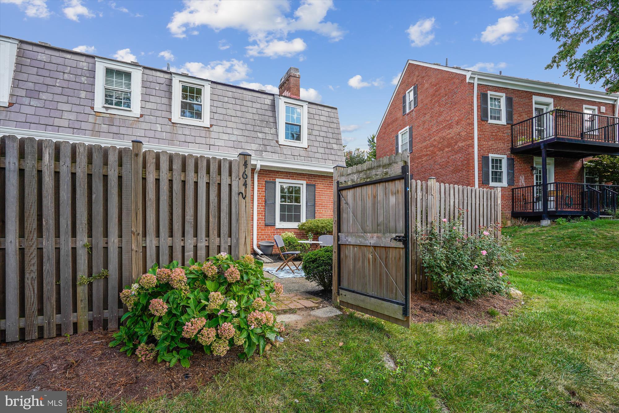 FAIRLINGTON VILLAGES - Residential