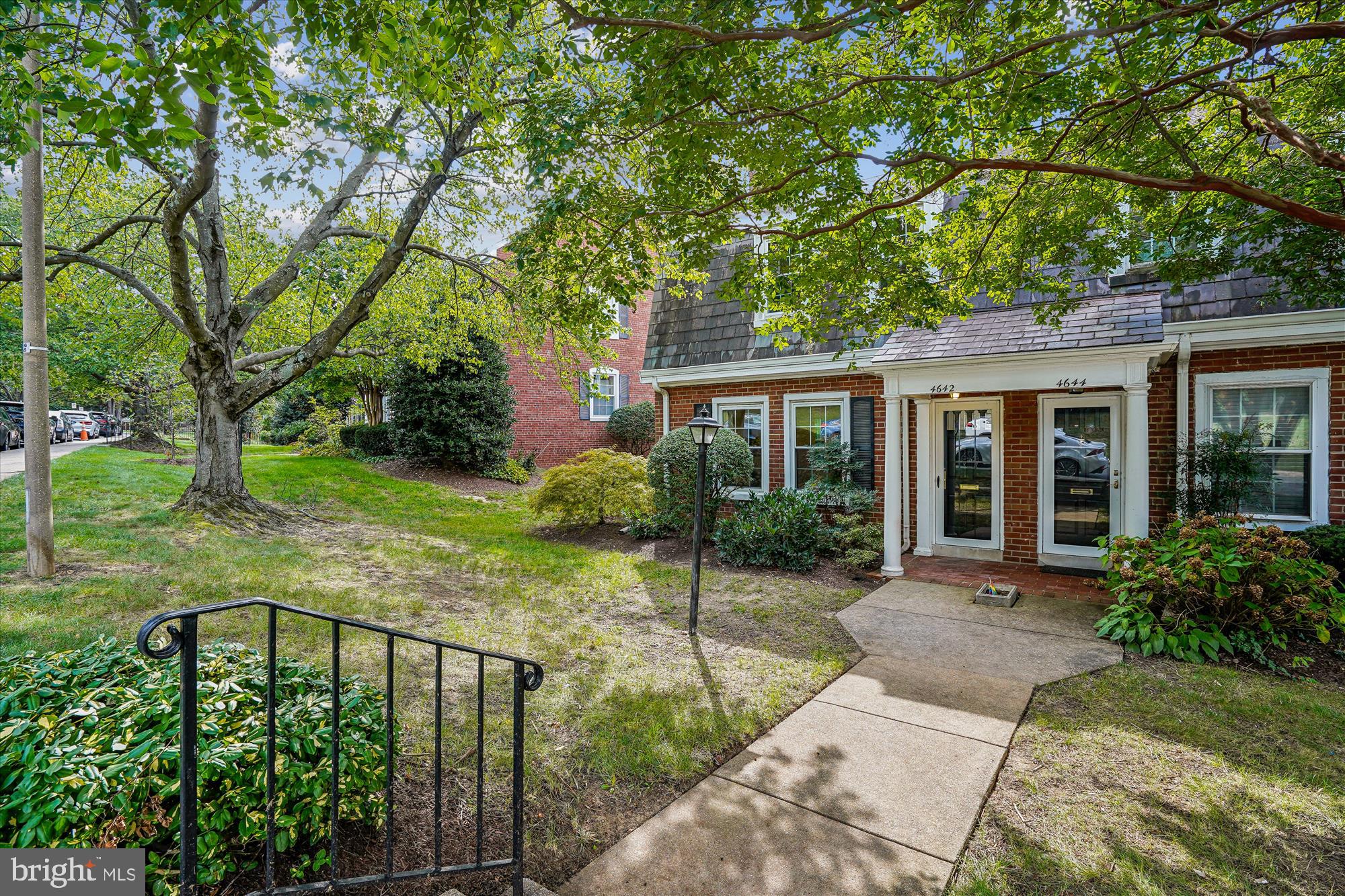 FAIRLINGTON VILLAGES - Residential