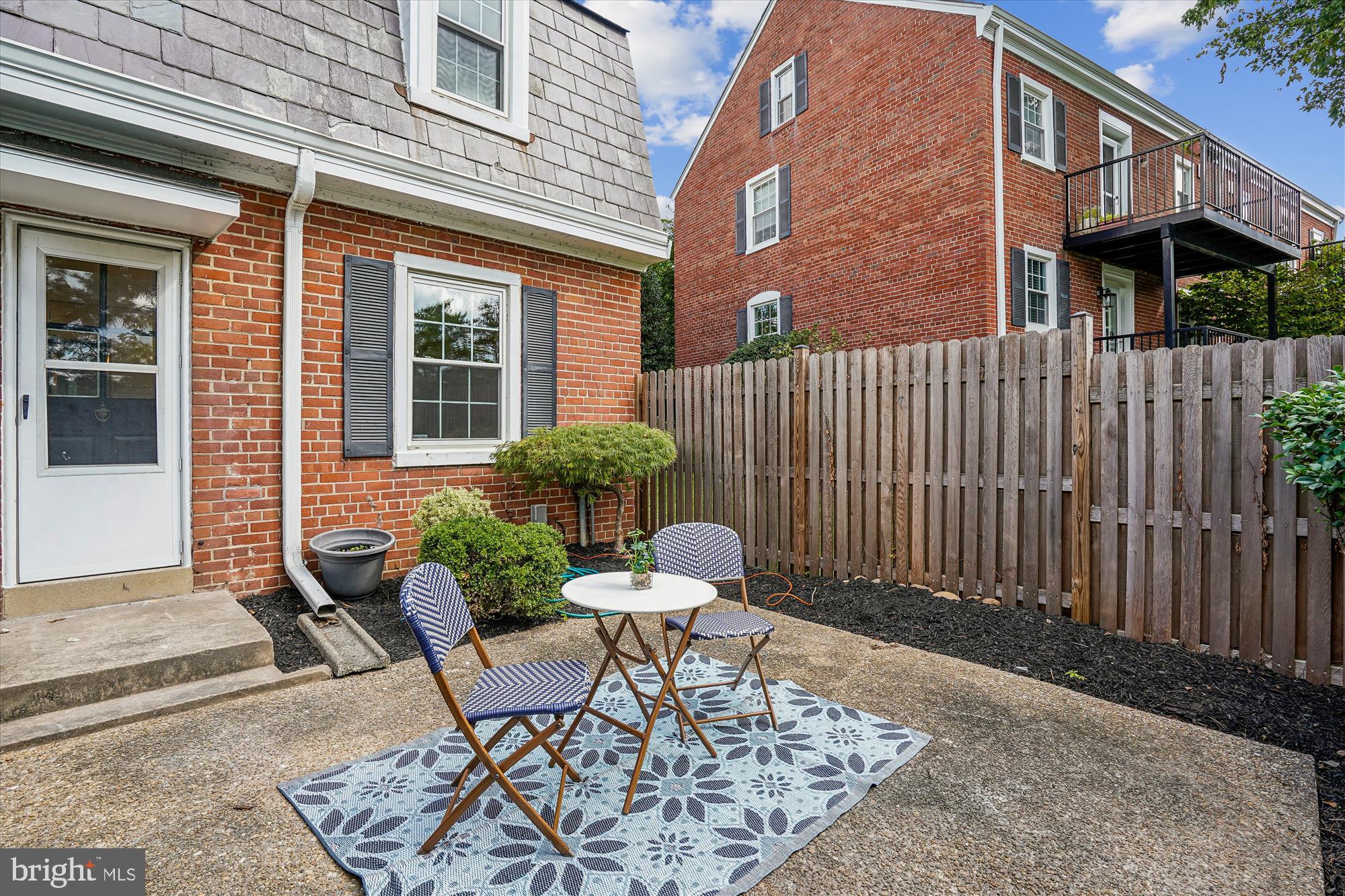 FAIRLINGTON VILLAGES - Residential