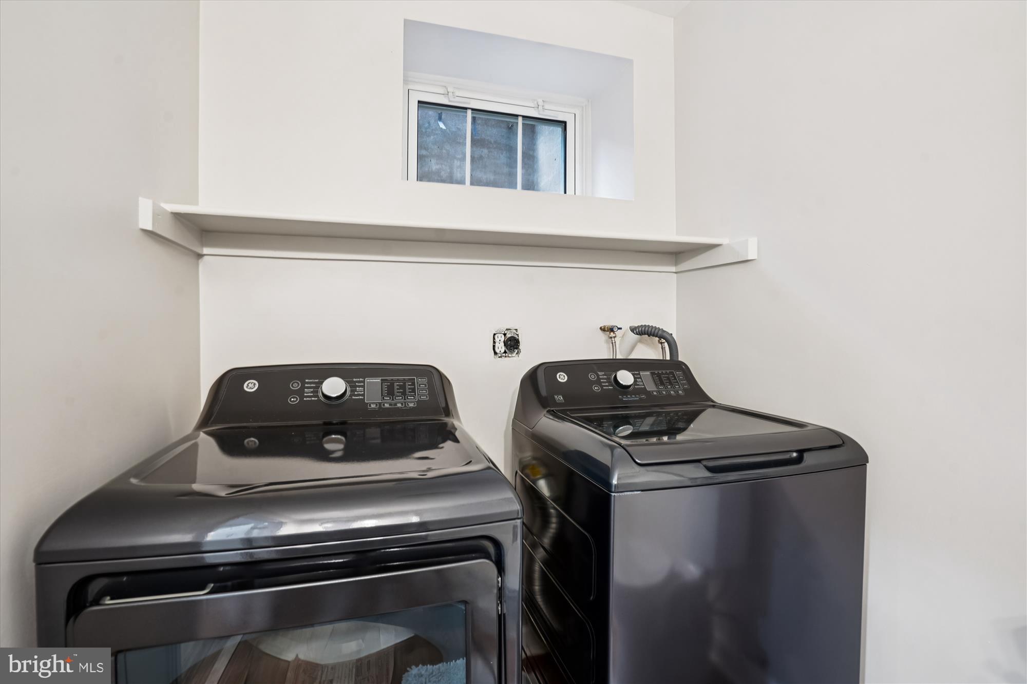 FAIRLINGTON VILLAGES - Residential