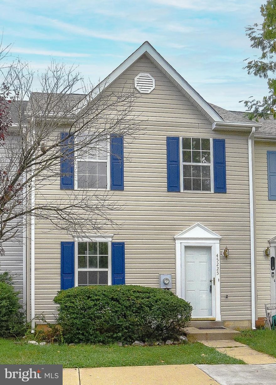 This charming town home is ready for you to move right in and enjoy the updated amenities. New flooring, stainless appliances, granite, vanities and lighting provide all the comforts of home. This interior unit townhouse boasts a nice size living room just off the kitchen that includes eat-in table space. Three bedrooms with en-suite master bath and half-bath on the main level. Washer & dryer in the unit. Fully fenced backyard with outside storage closet. Close to everything you may need; shopping, entertainment and Pax River Naval Air Station all minutes away. Come see this beautiful townhome today!