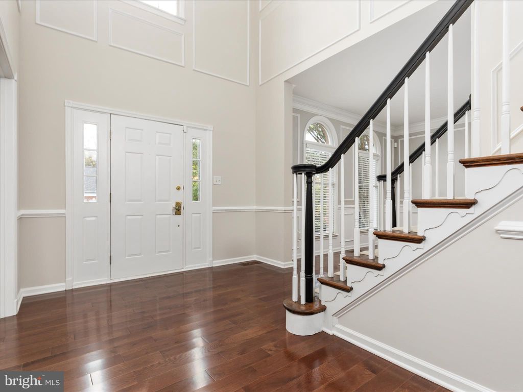 Photo of 47190 Brasswood Place, STERLING, VA 20165 (MLS # VALO2109402)