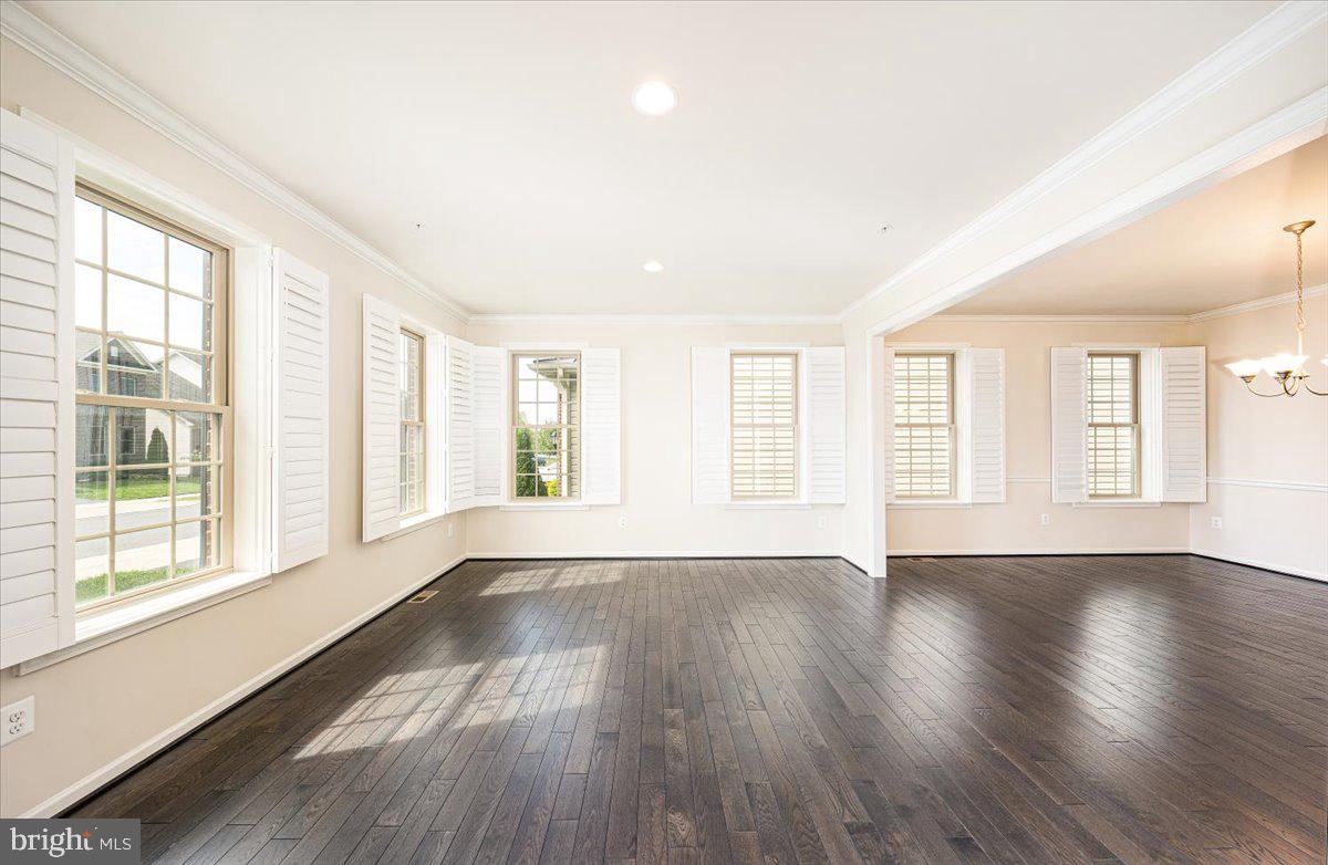 LANDSDALE - Residential