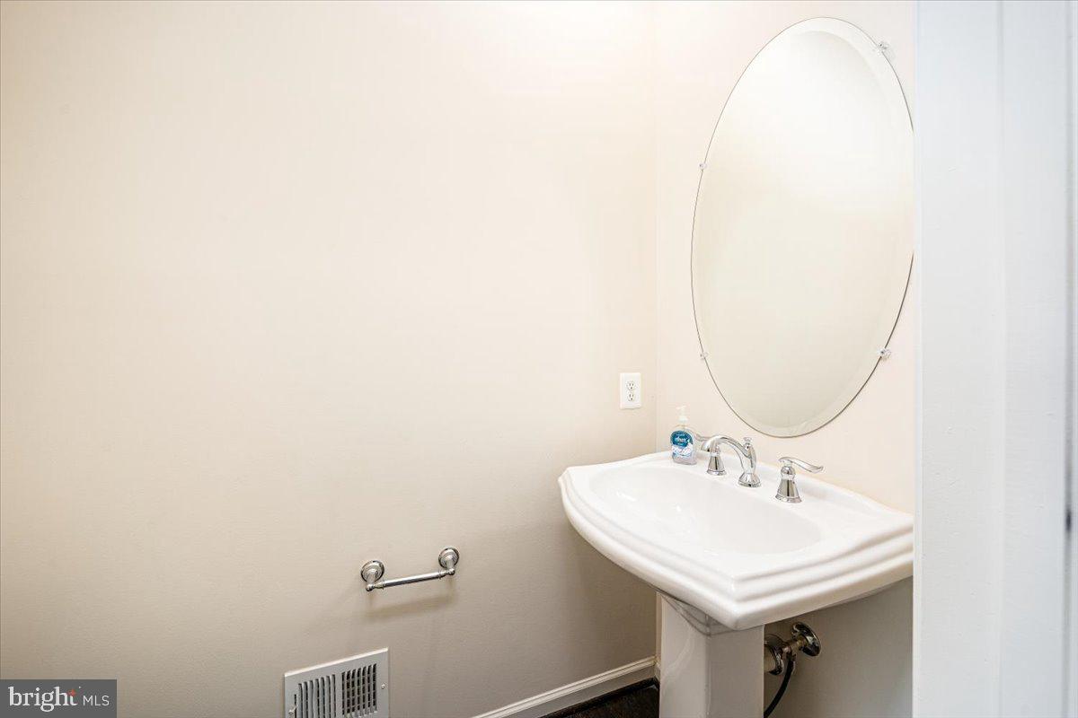 LANDSDALE - Residential