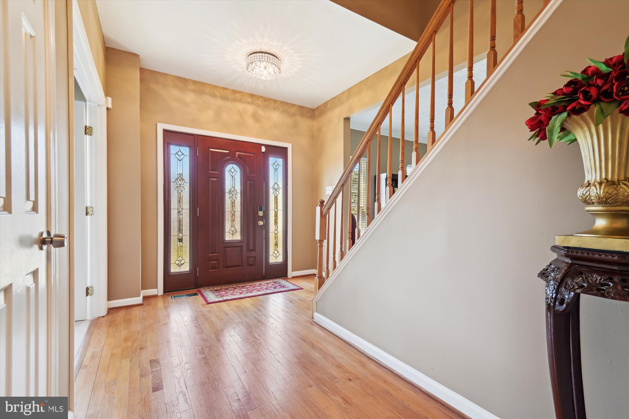 2 KENTBURY COURT