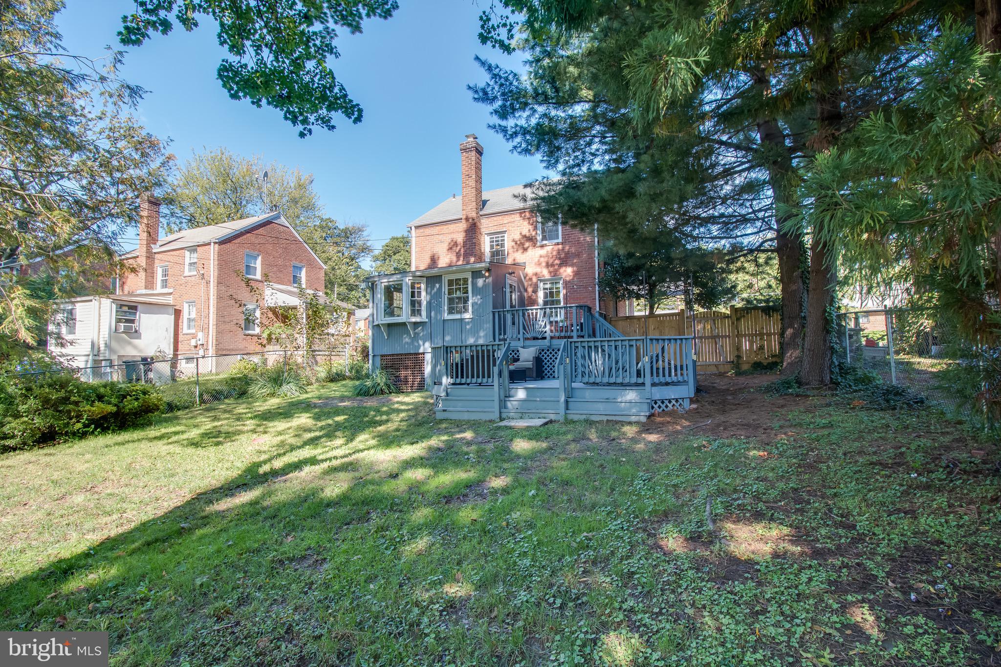 ARLINGTON FOREST - Residential