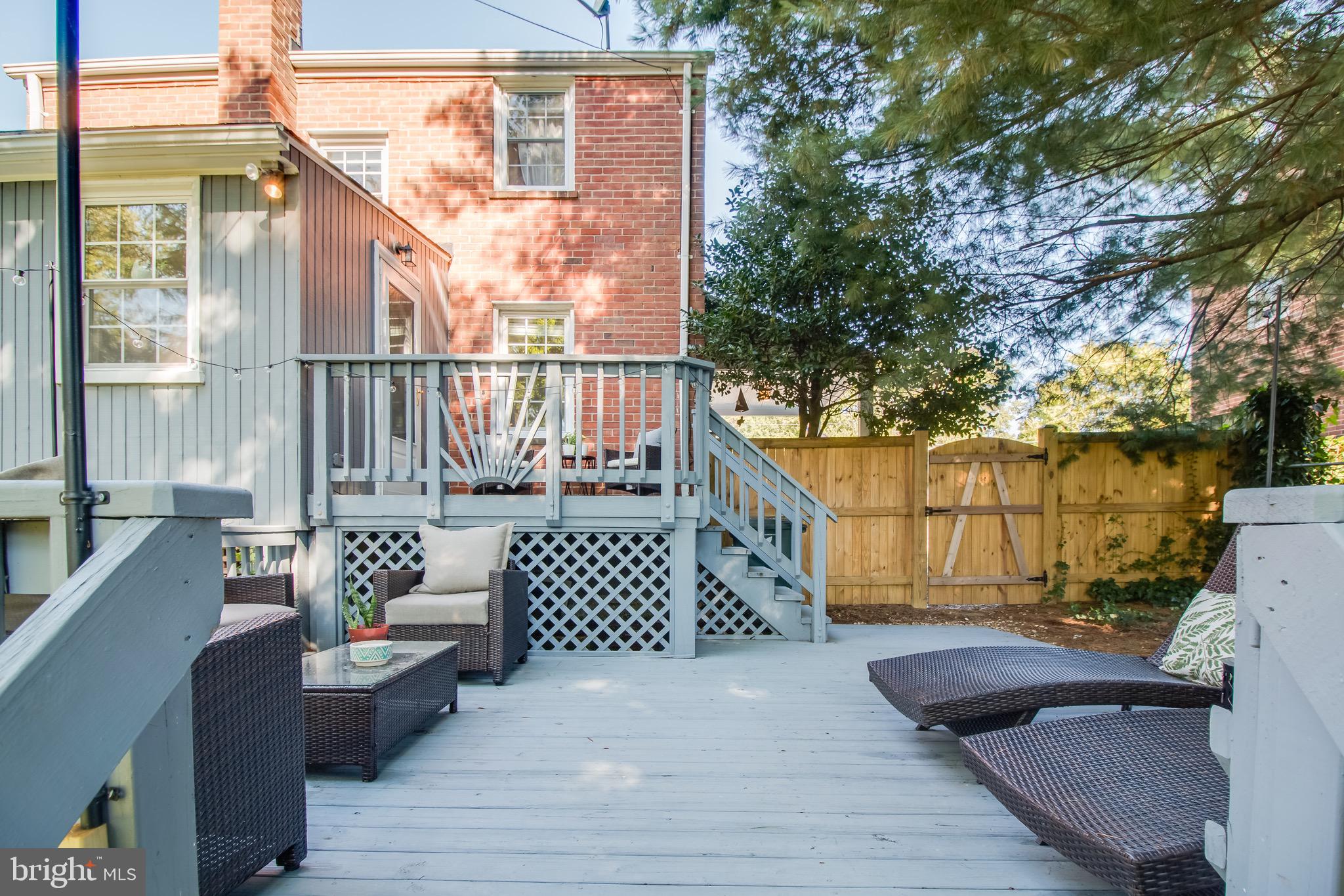 ARLINGTON FOREST - Residential