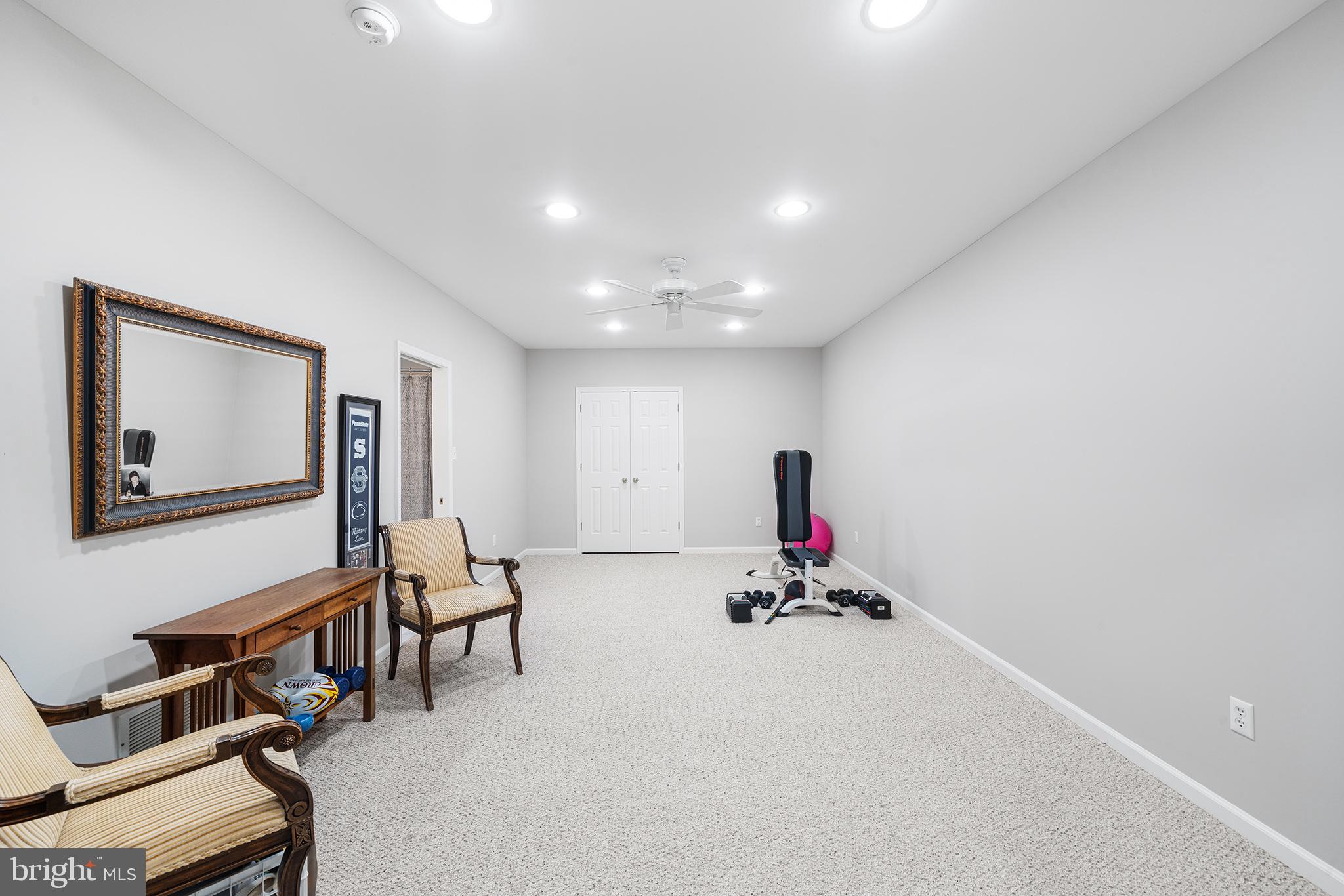 WHITEHORSE - Residential