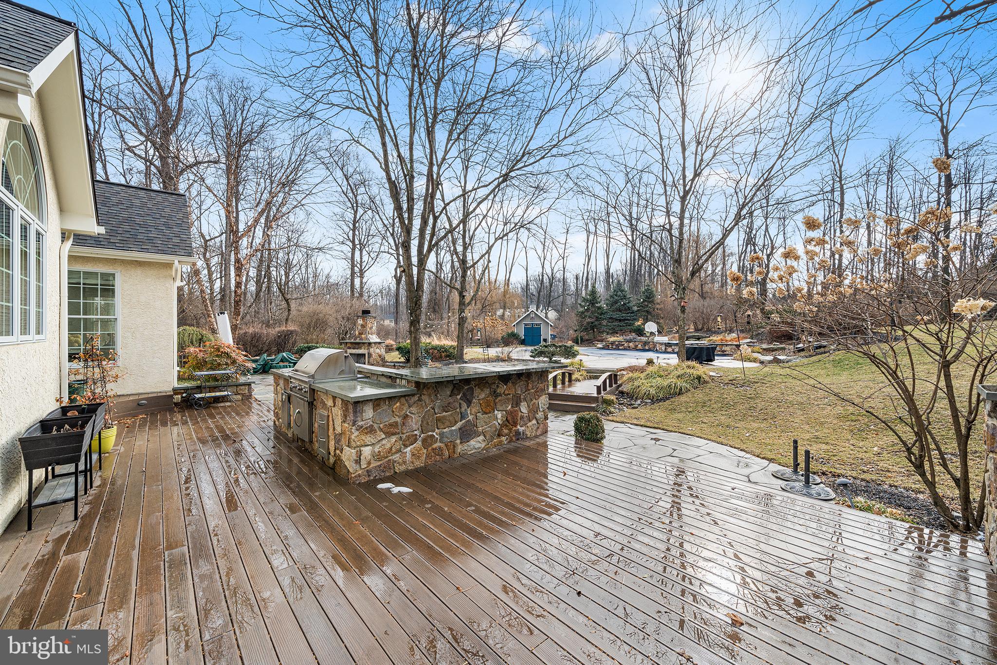 WHITEHORSE - Residential