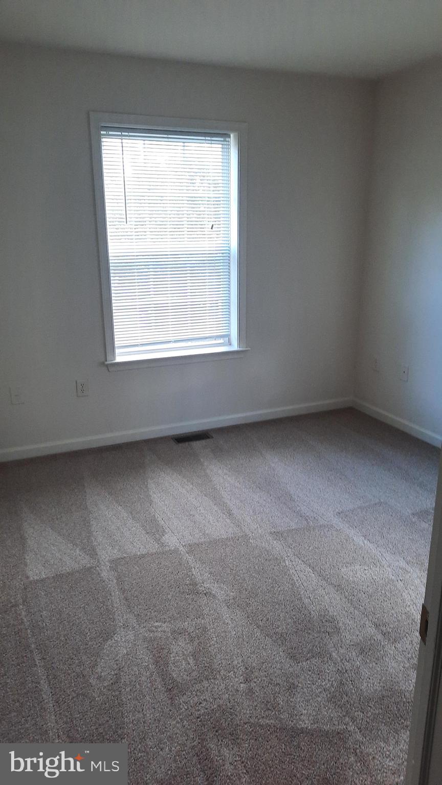 SILVER CREEK - Residential Lease