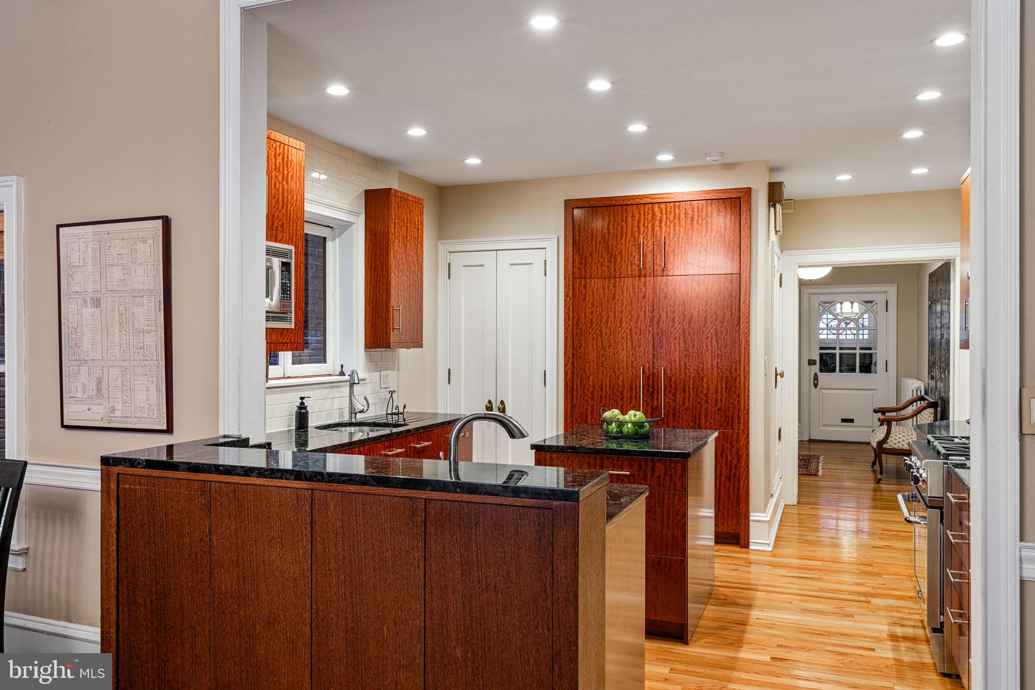 RITTENHOUSE SQUARE - Residential