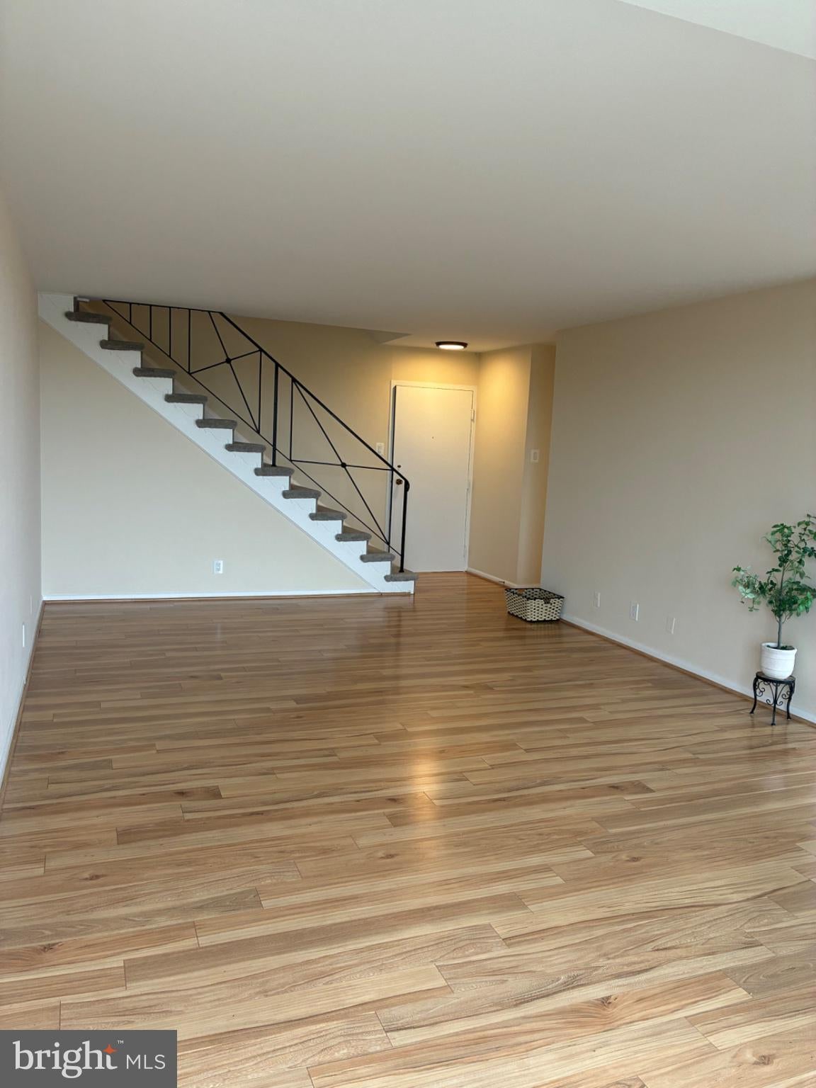301 N BEAUREGARD STREET 614