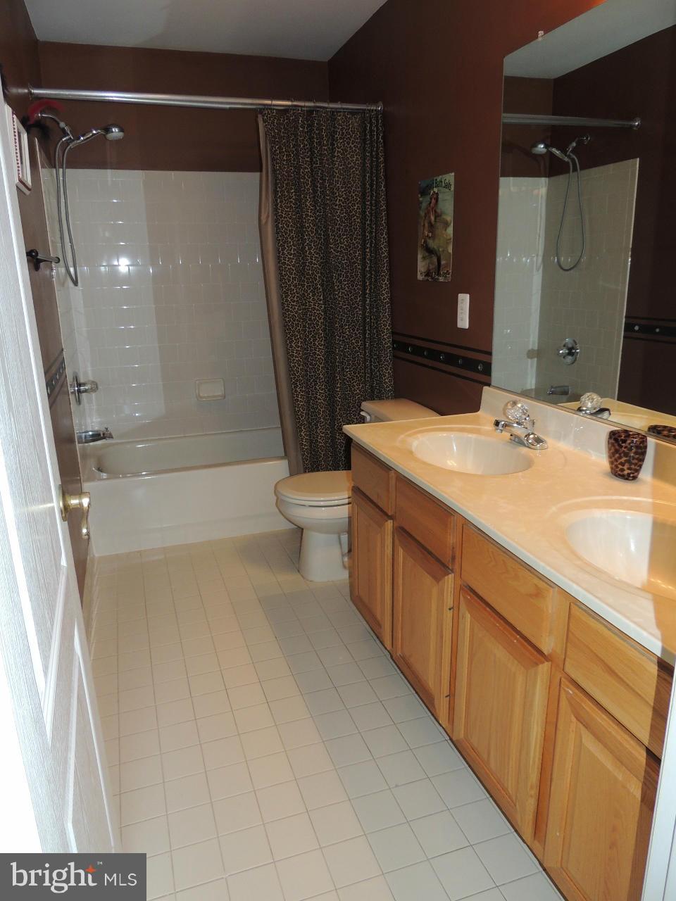 MONMOUTH MEADOWS - Residential