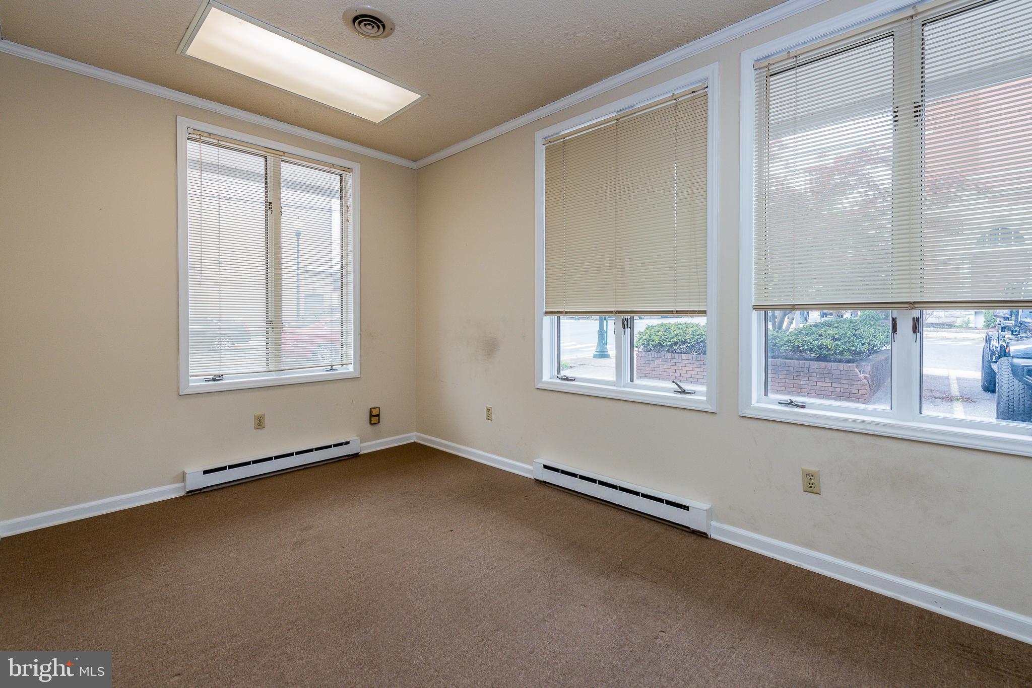 CITY OF MARTINSBURG - Commercial Sale