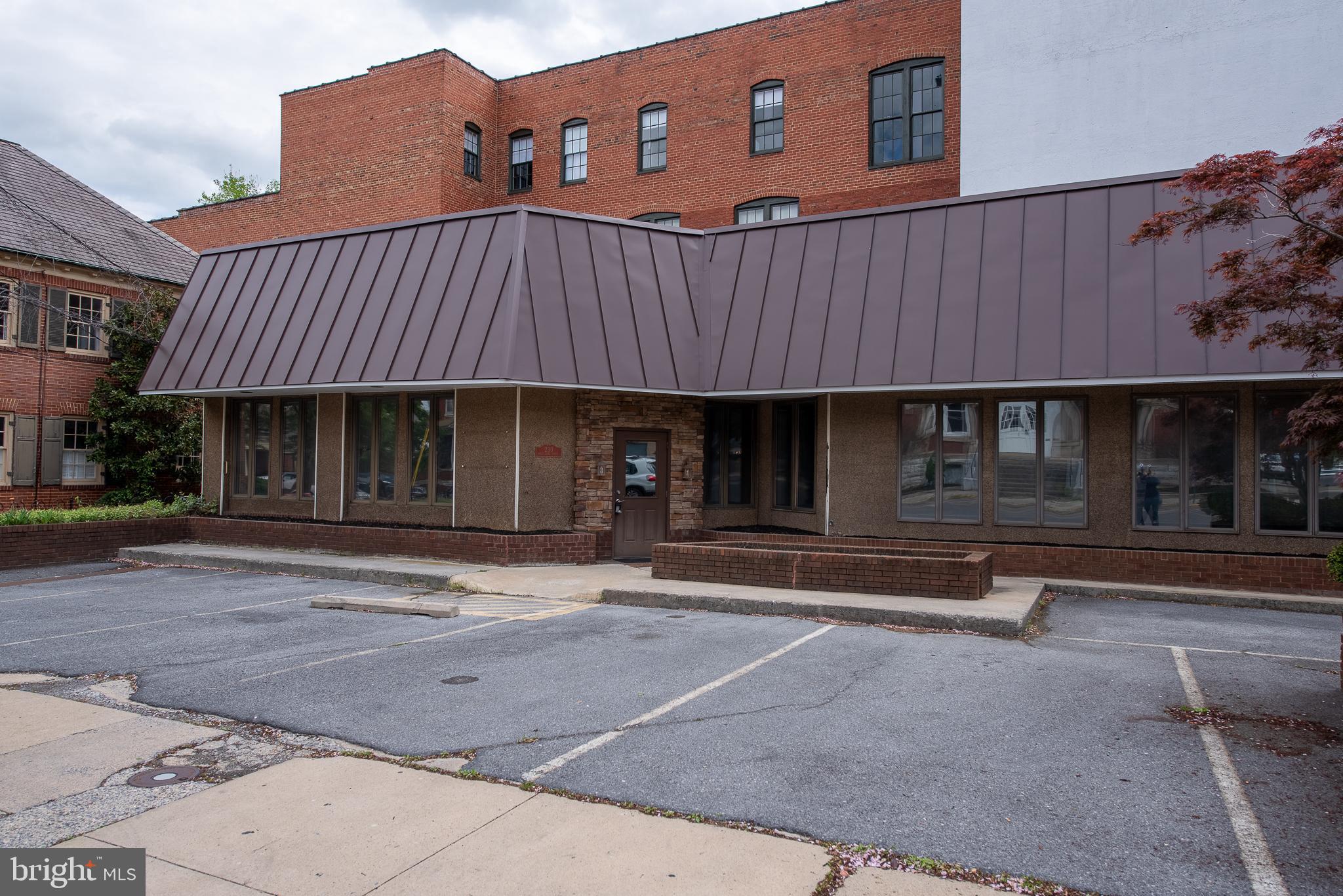CITY OF MARTINSBURG - Commercial Sale