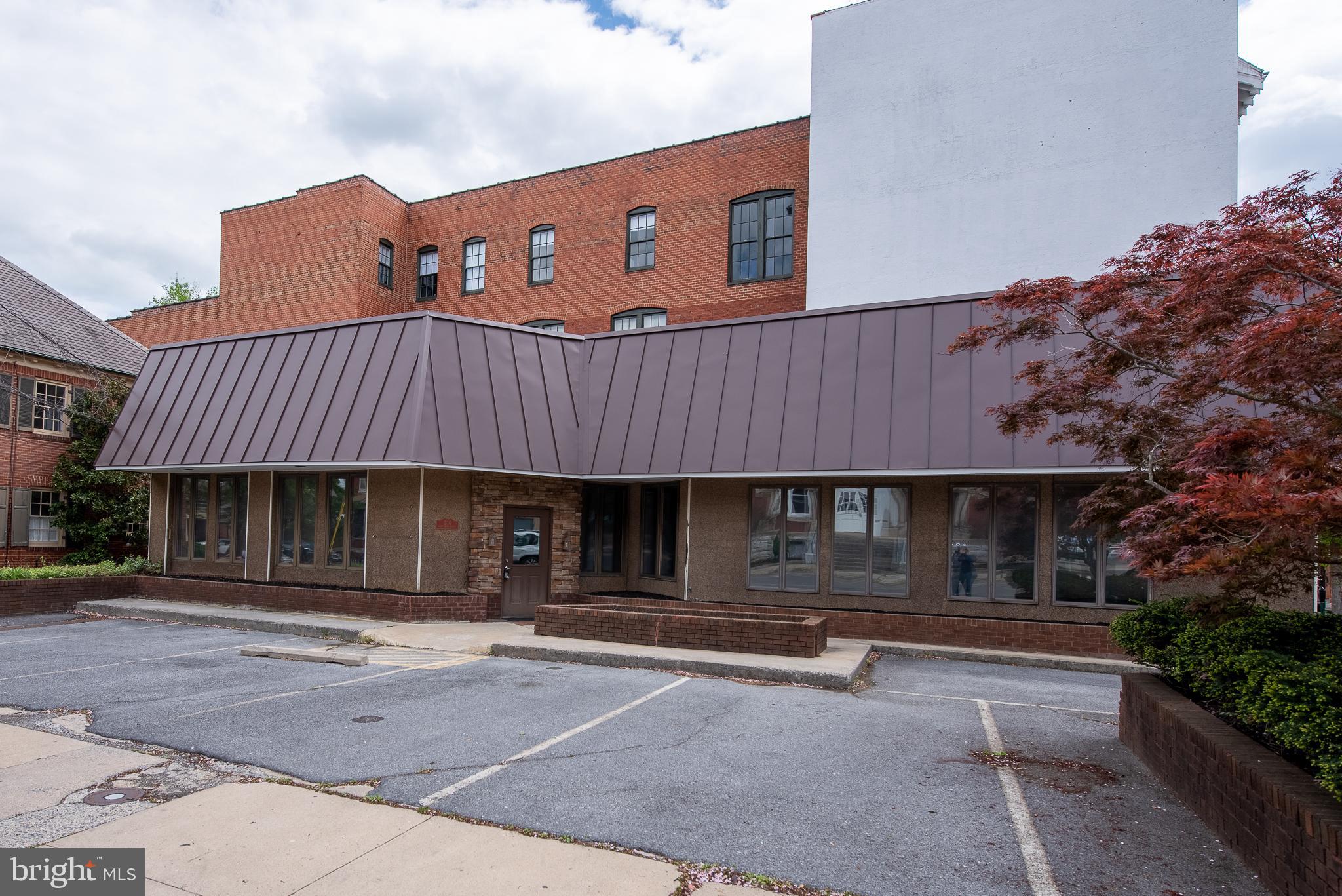 CITY OF MARTINSBURG - Commercial Sale