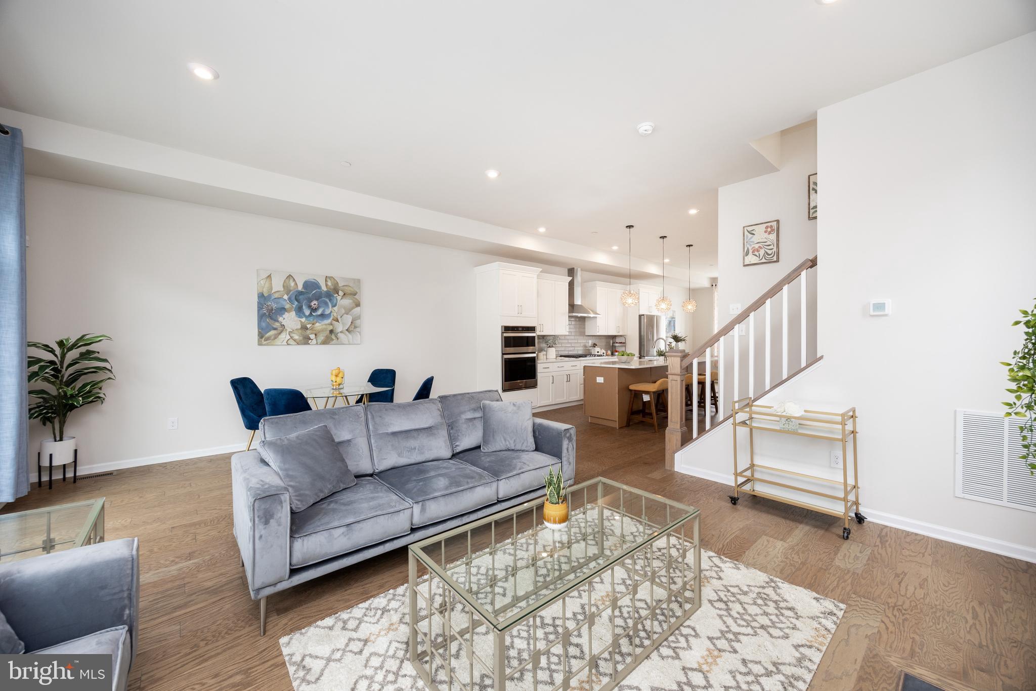 STEELPOINTE - Residential Lease