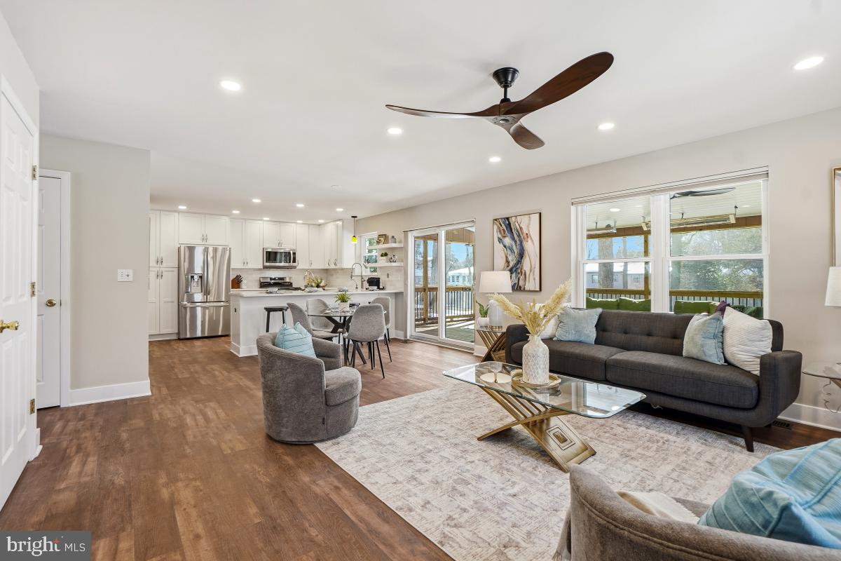 HILLSMERE ESTATES - Residential