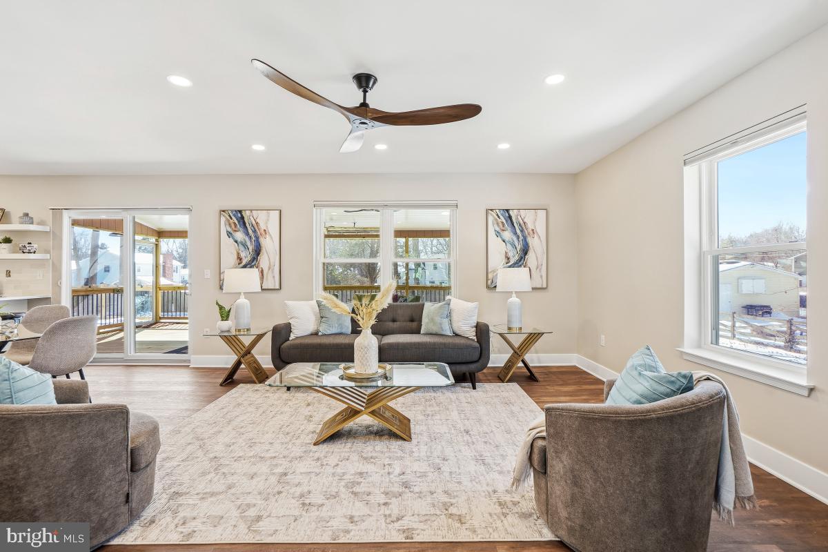 HILLSMERE ESTATES - Residential