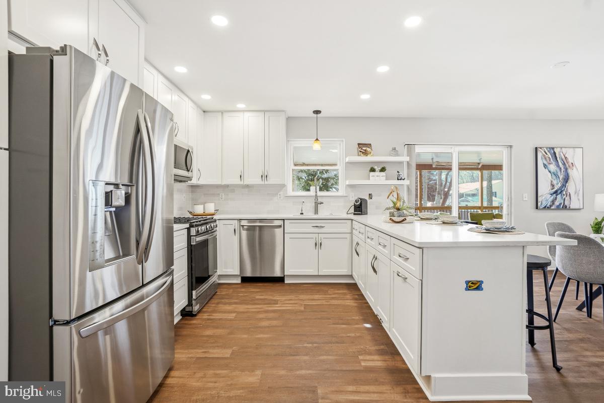 HILLSMERE ESTATES - Residential