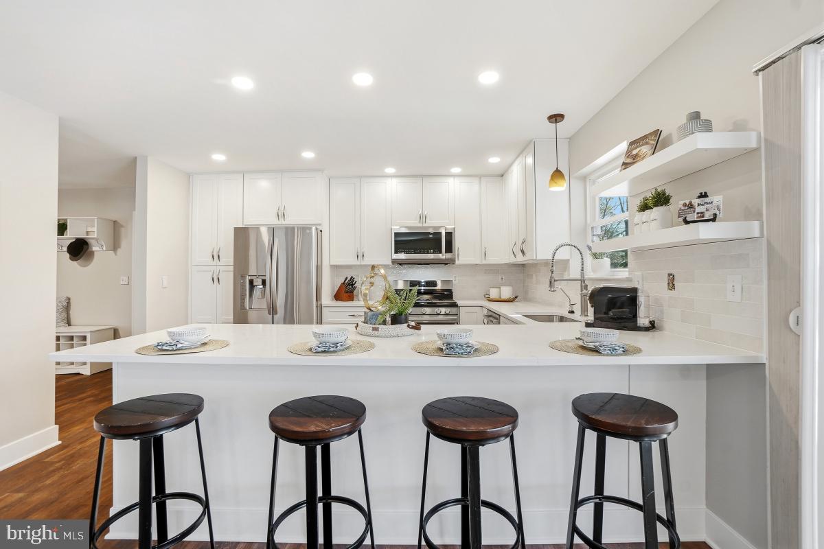 HILLSMERE ESTATES - Residential