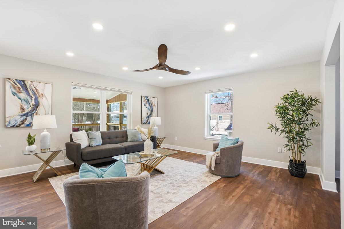 HILLSMERE ESTATES - Residential