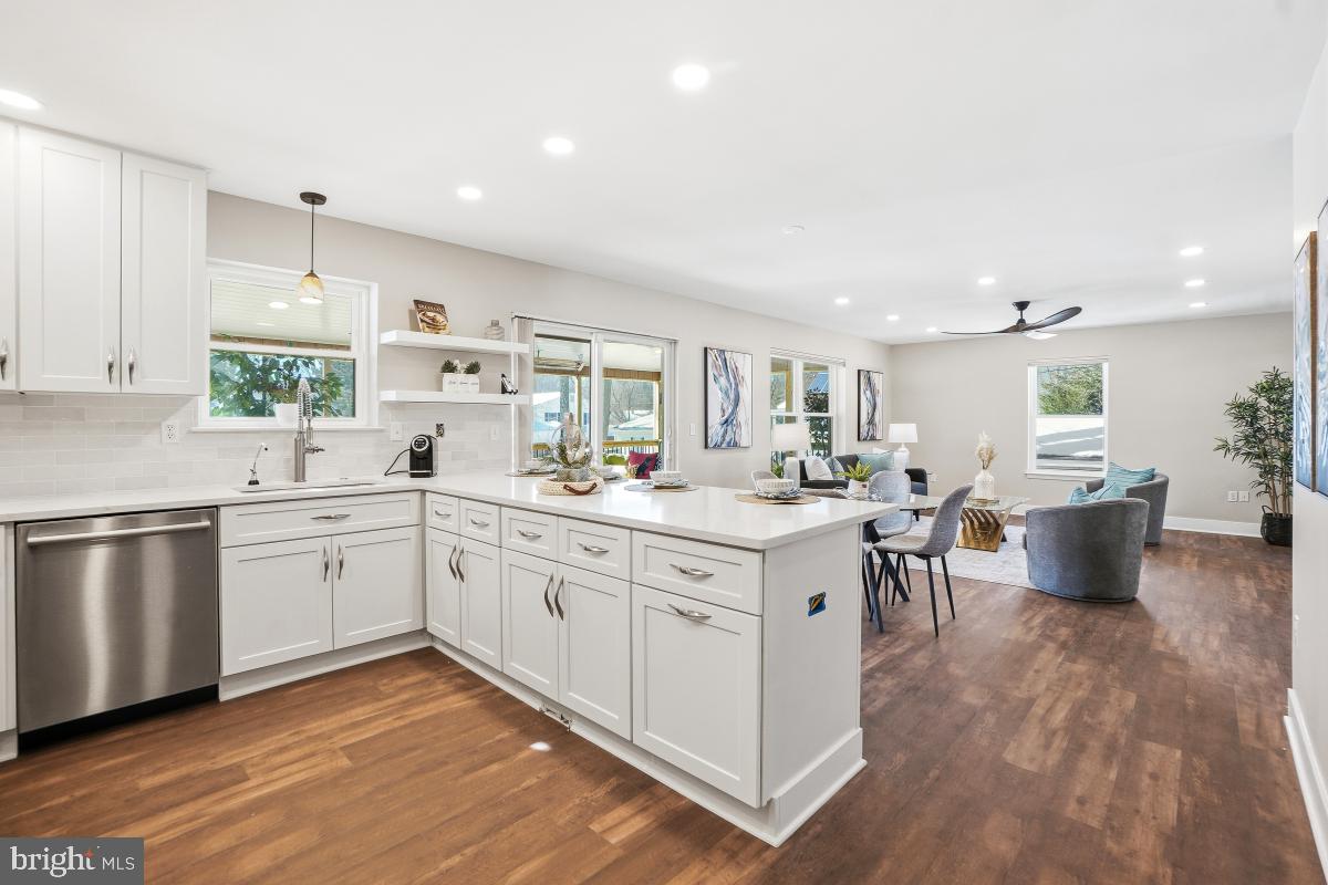 HILLSMERE ESTATES - Residential