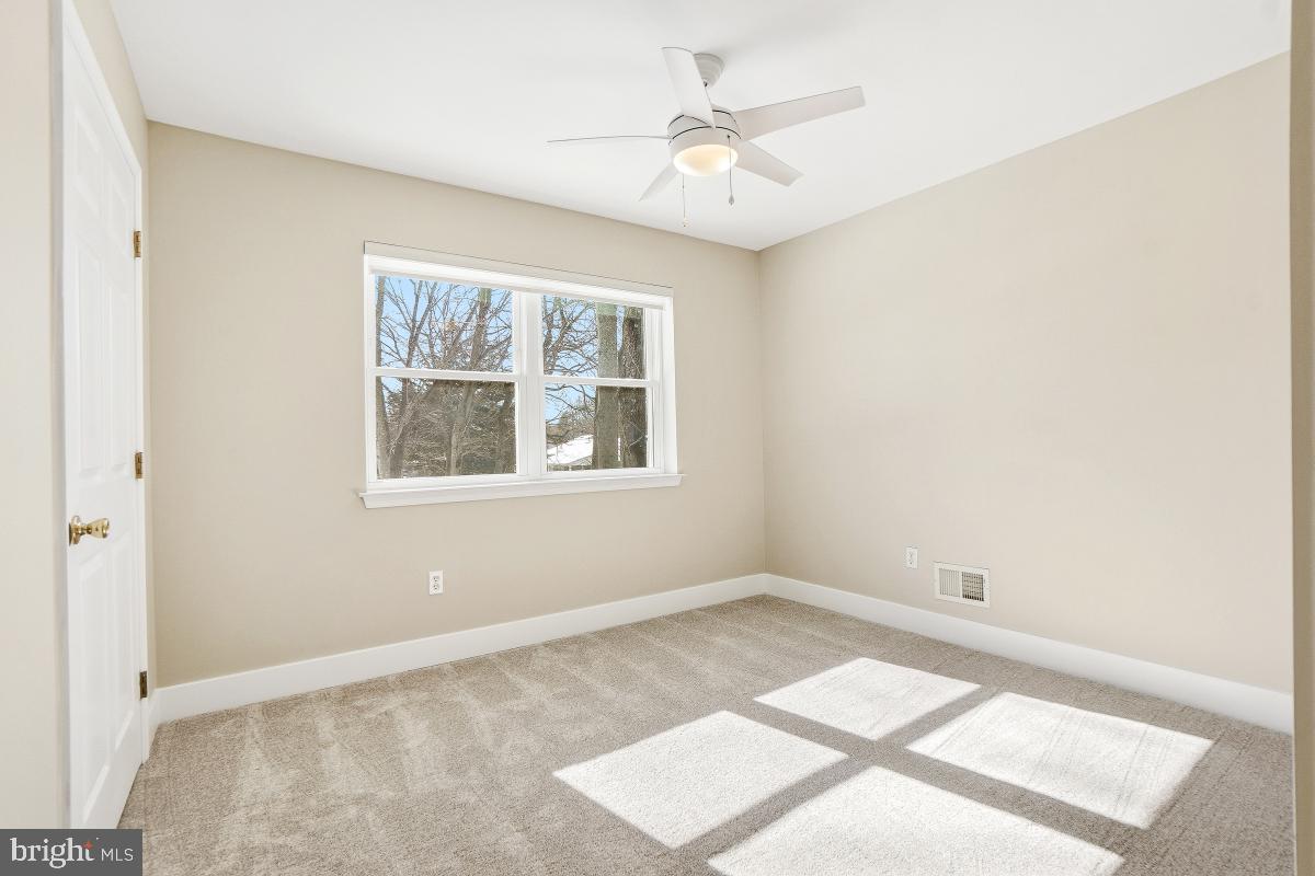 HILLSMERE ESTATES - Residential