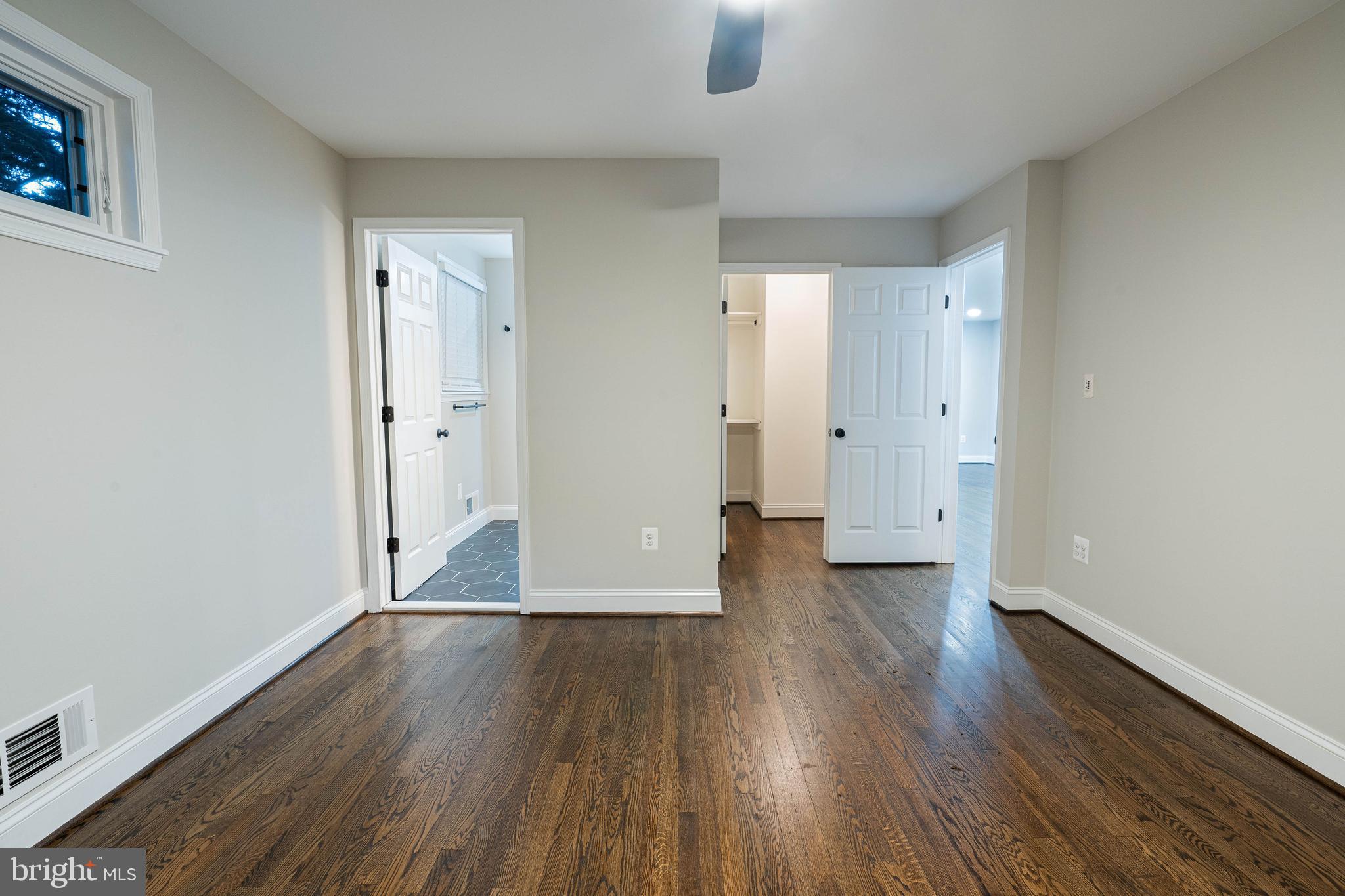 ROLAND PARK - Residential