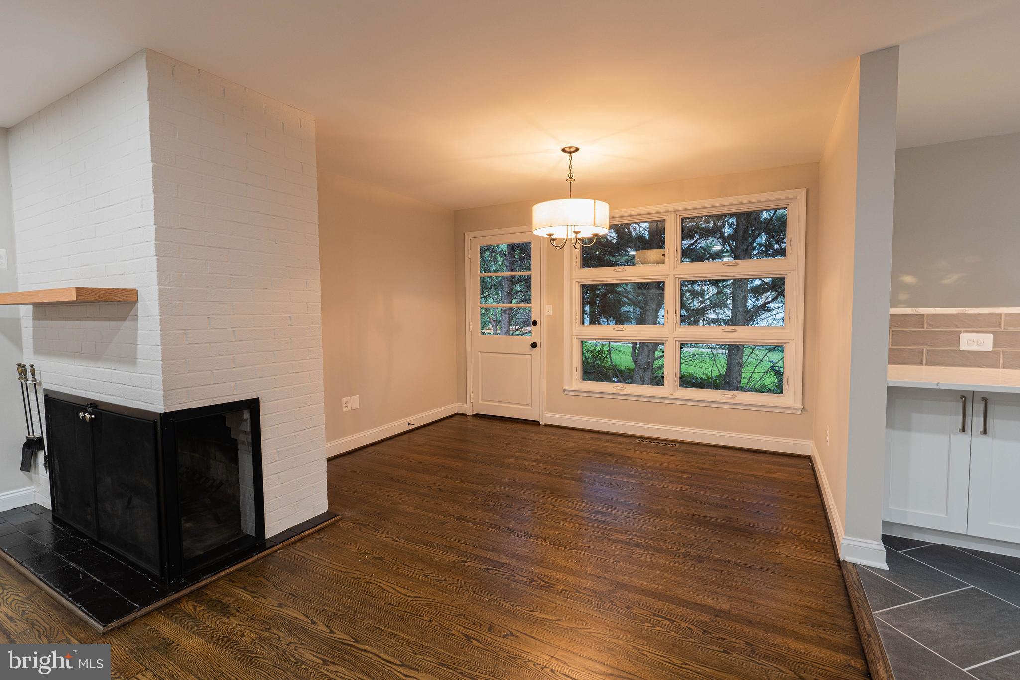 ROLAND PARK - Residential