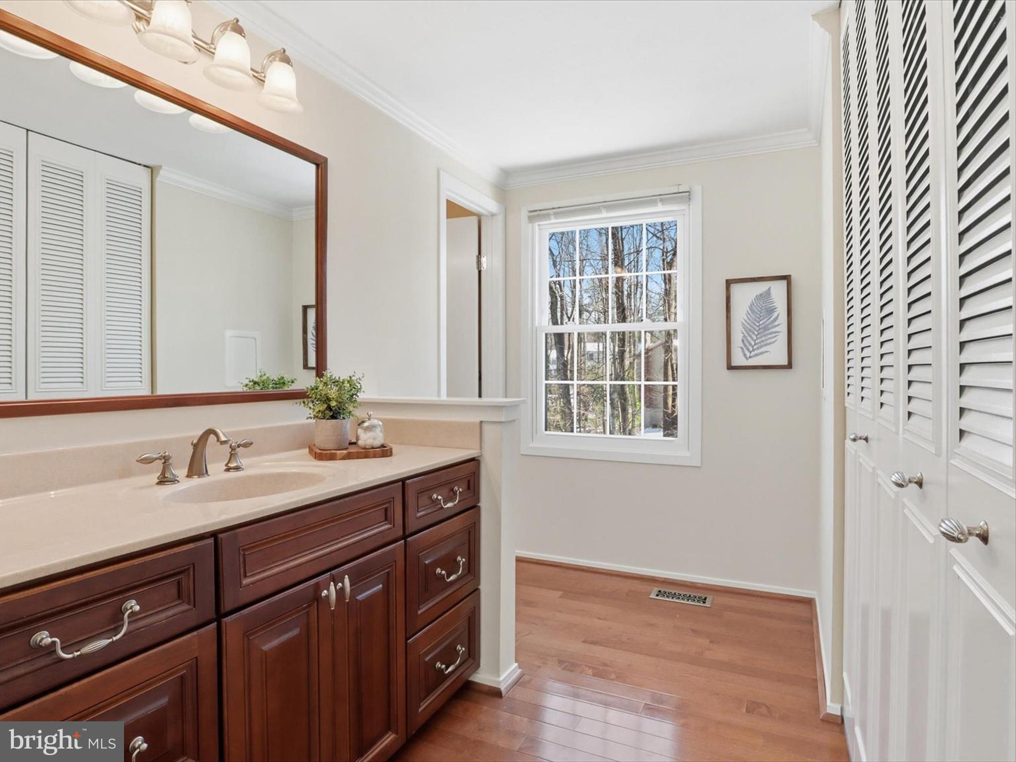 BURKE CENTRE - Residential