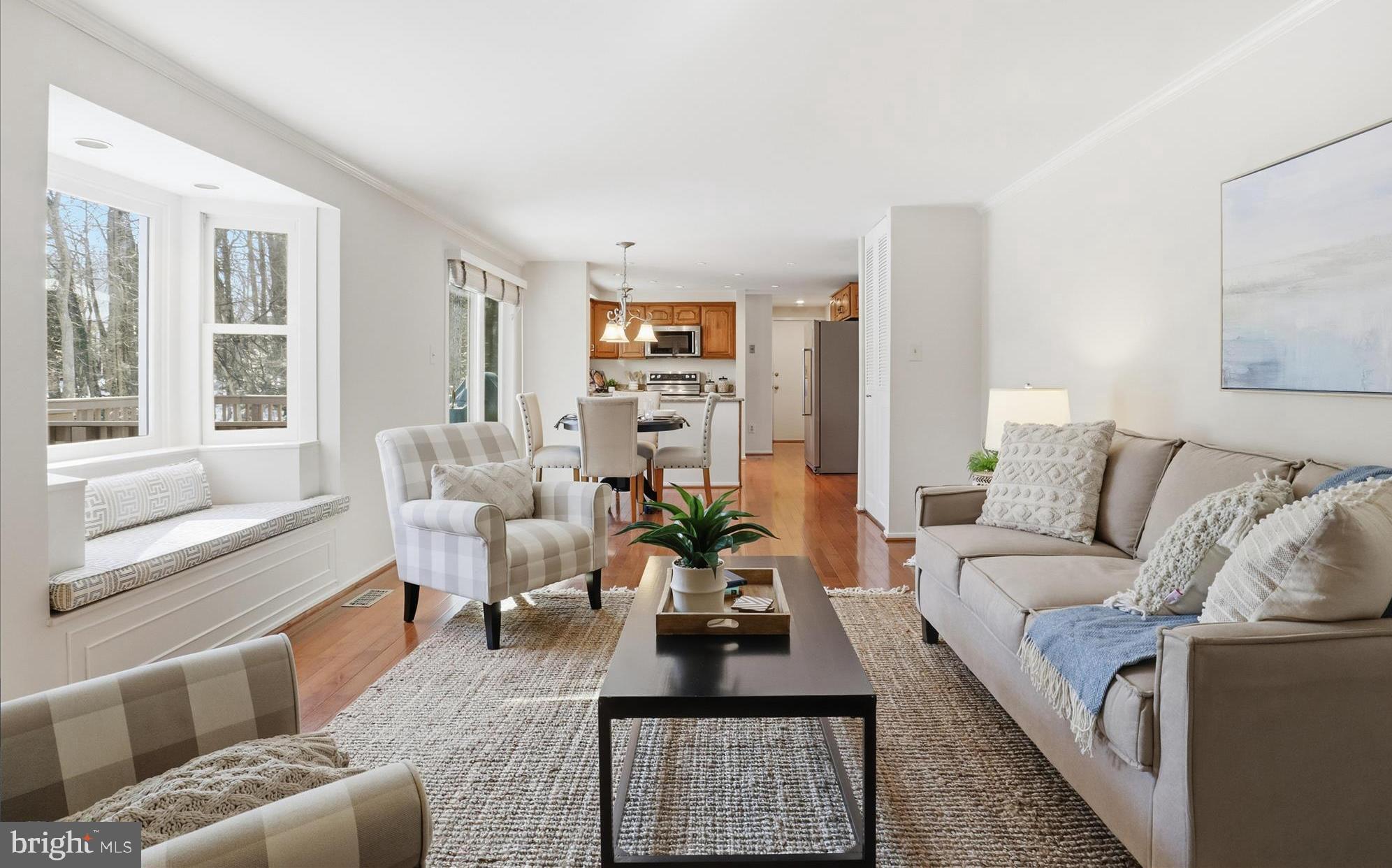 BURKE CENTRE - Residential