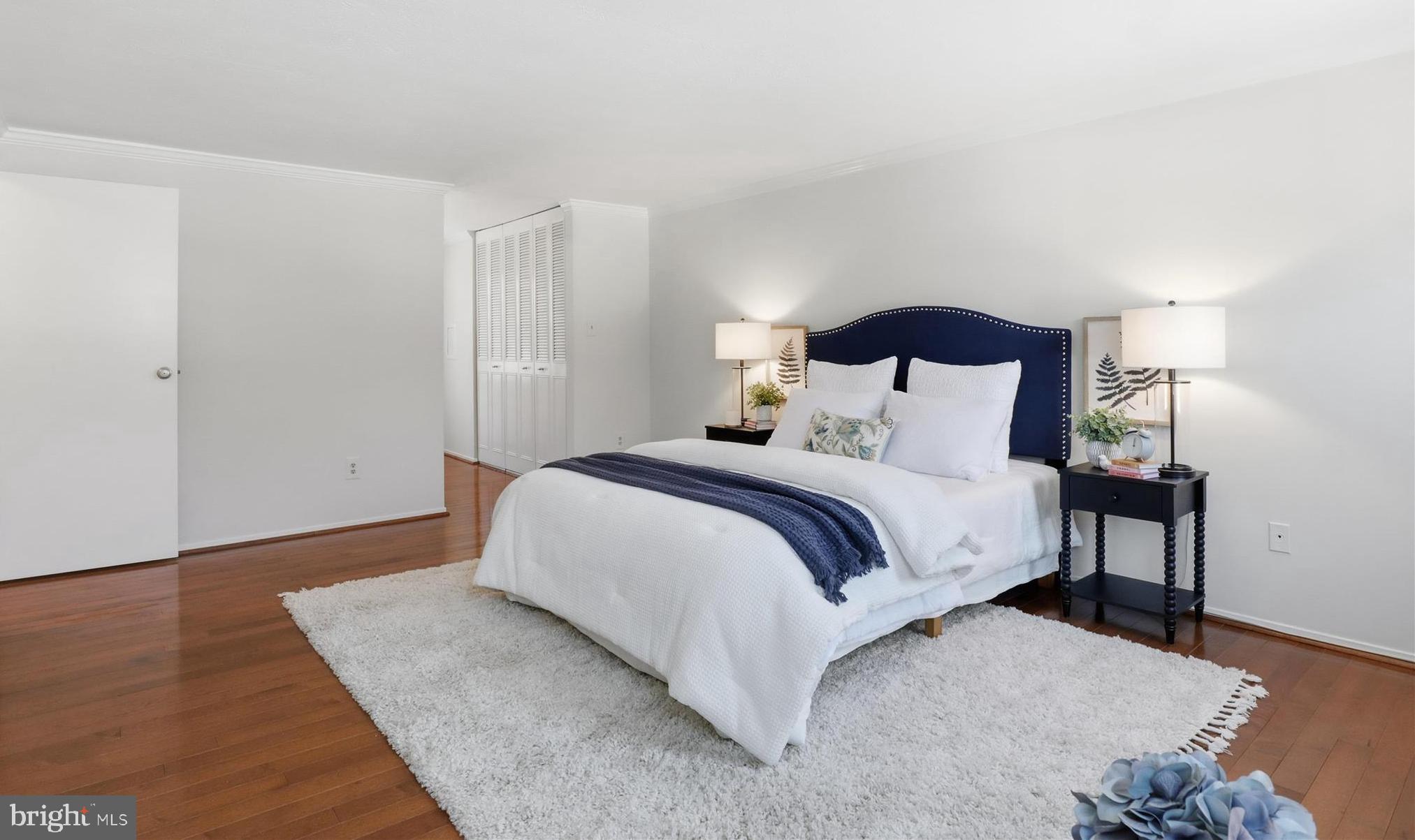 BURKE CENTRE - Residential