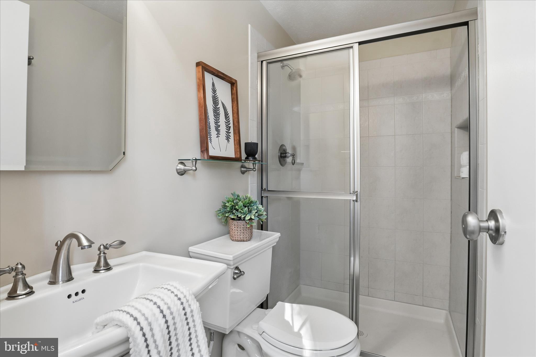 BURKE CENTRE - Residential