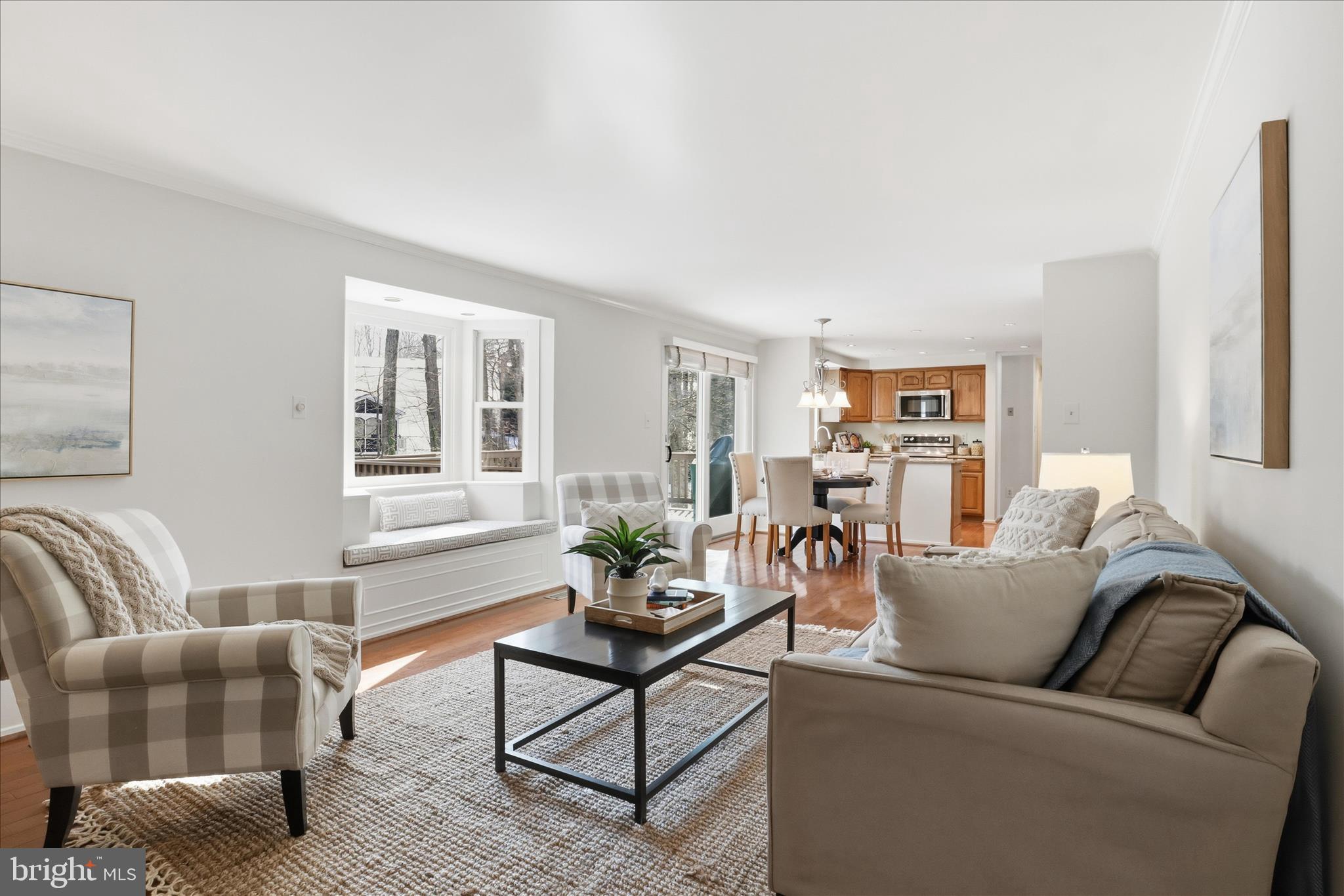 BURKE CENTRE - Residential