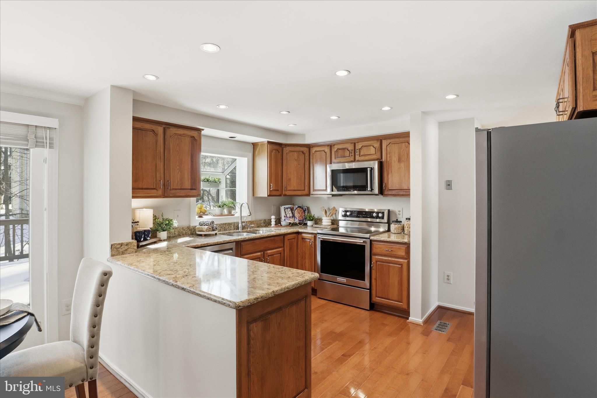 BURKE CENTRE - Residential