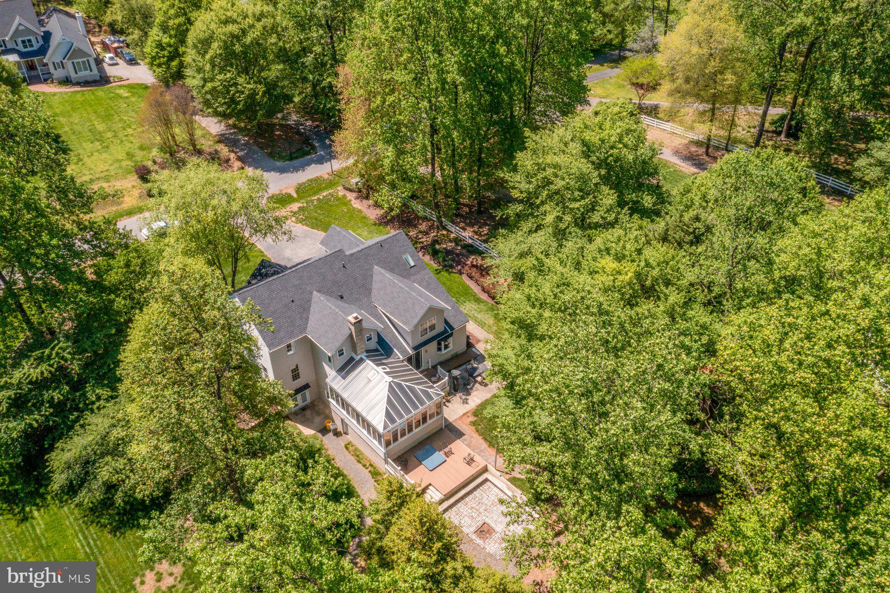 DAIRY FARM ESTATES - Residential Lease